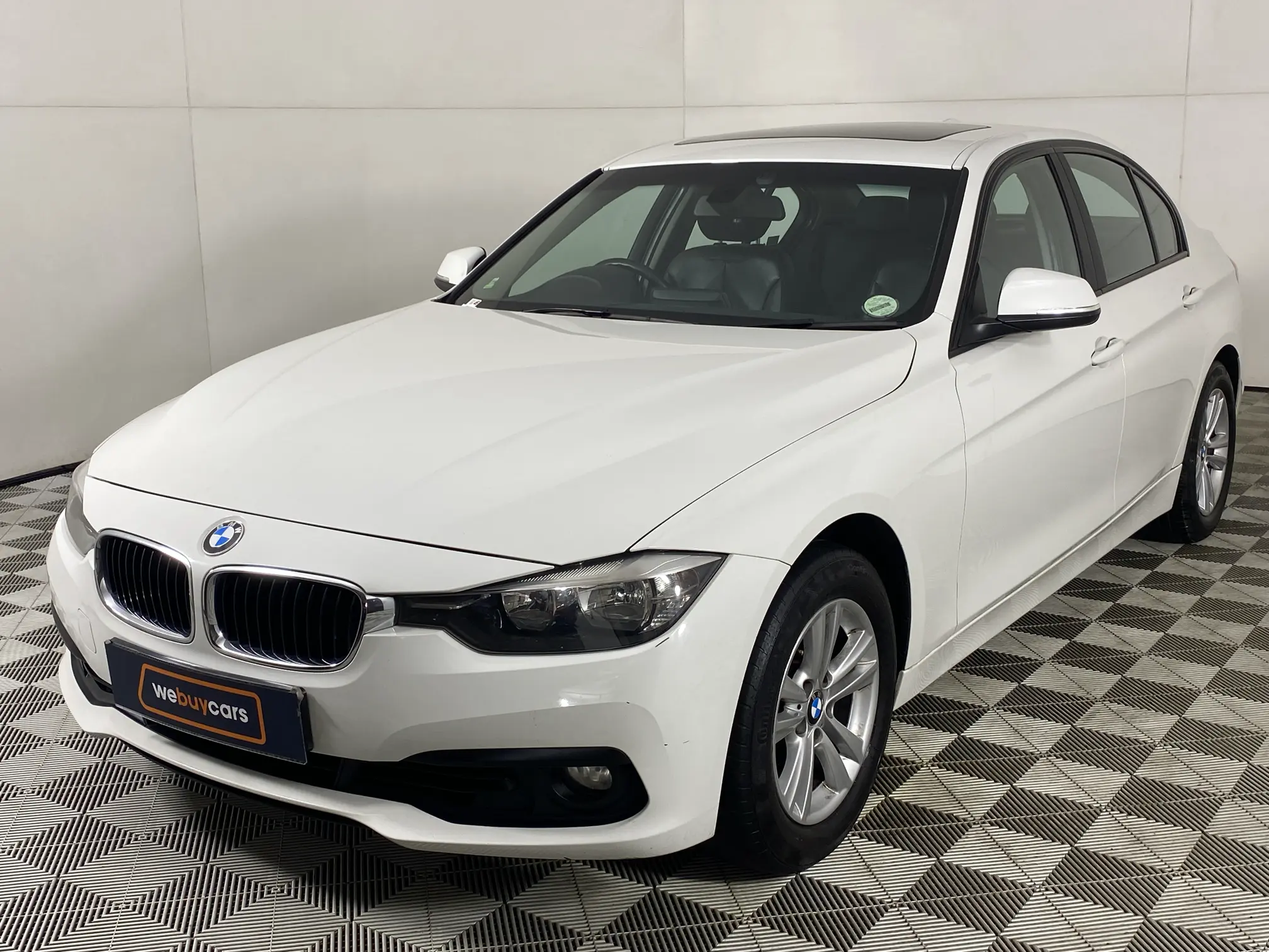 2017 BMW 3 Series 318i Auto (F30)