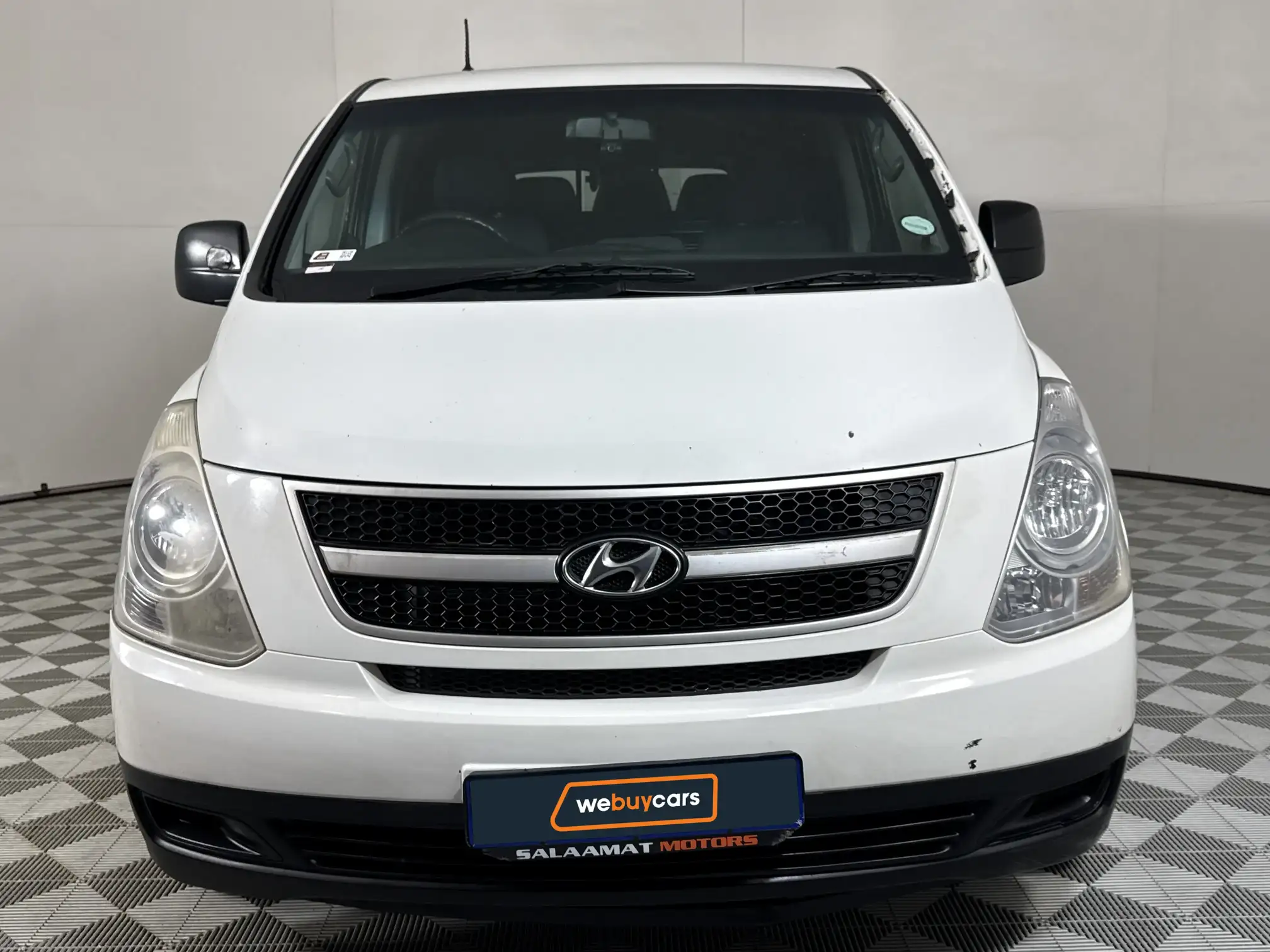 Hyundai H-1