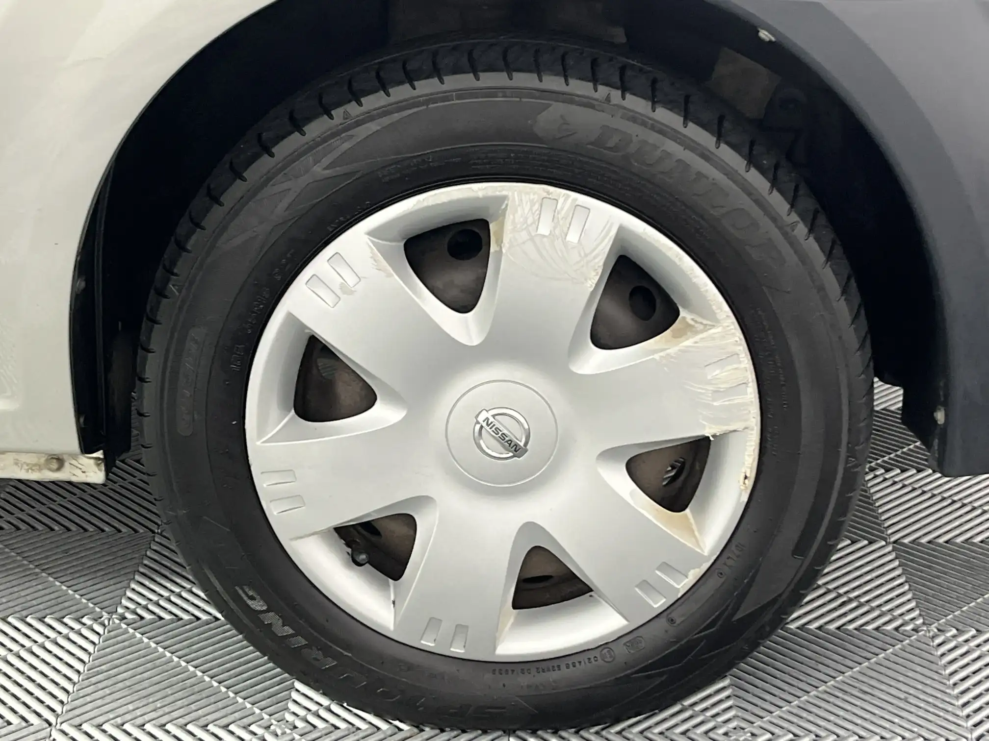 Nissan NP200