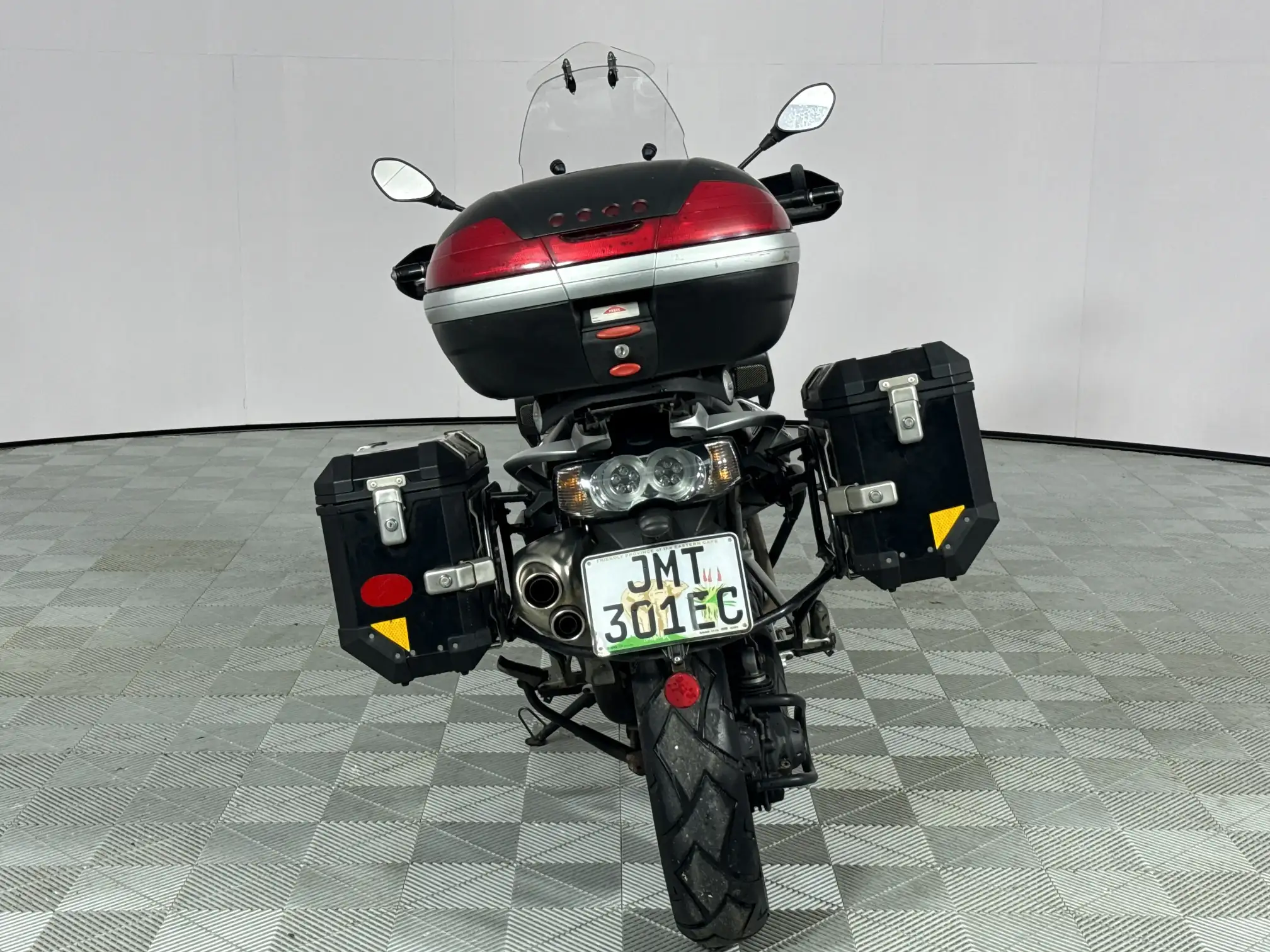 Moto Guzzi Stelvio