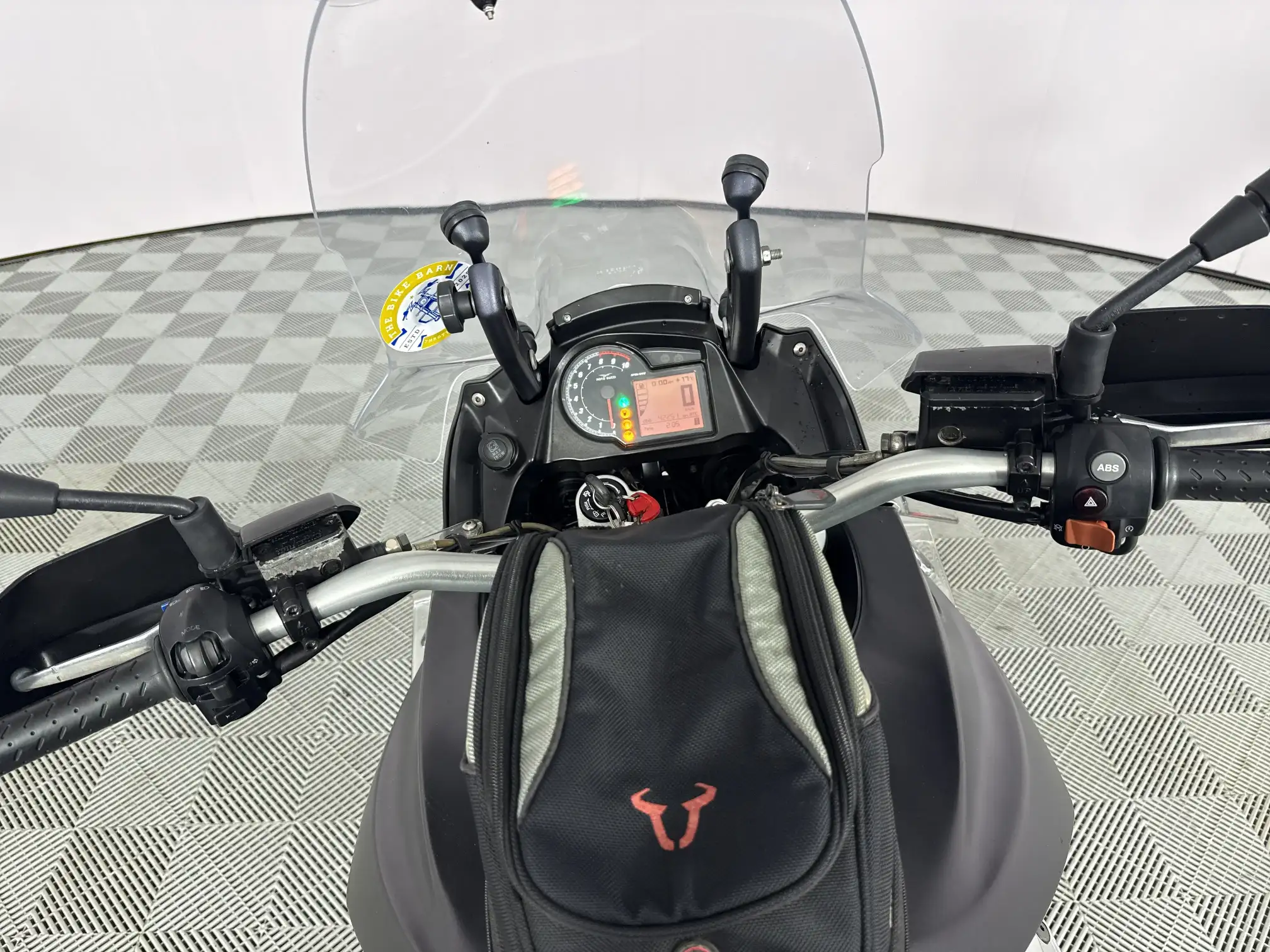 Moto Guzzi Stelvio