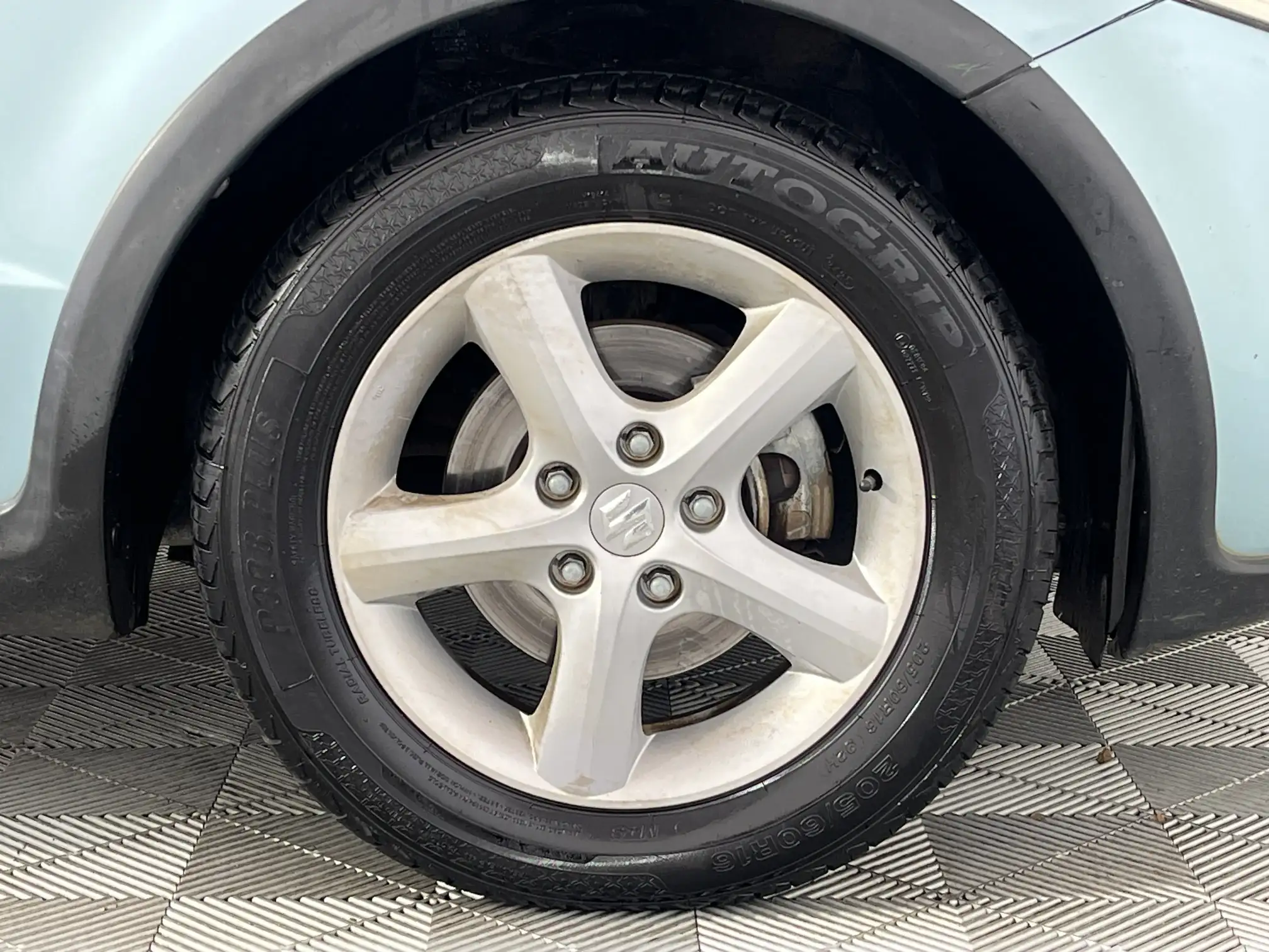 Suzuki SX4