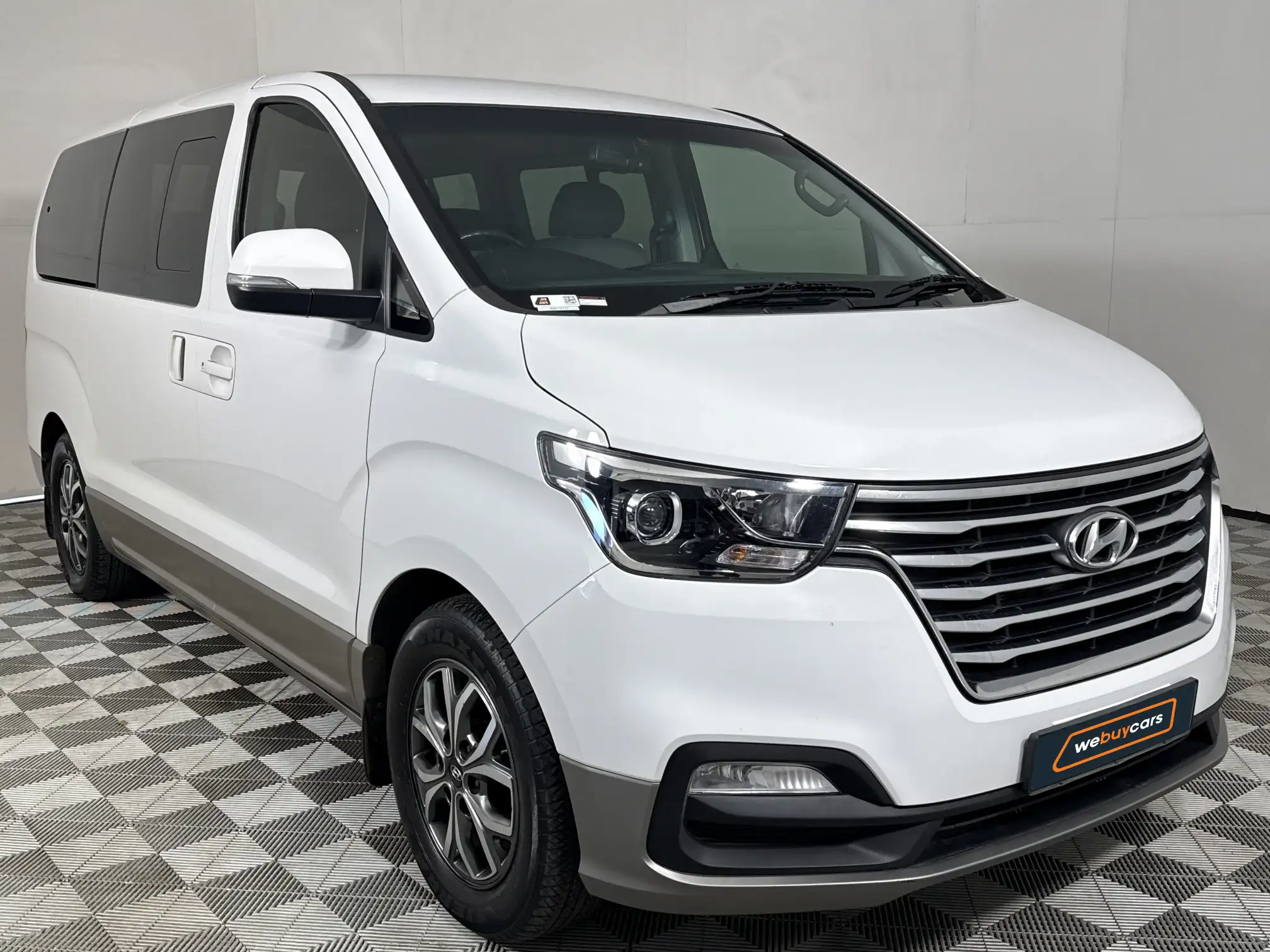 Hyundai H-1