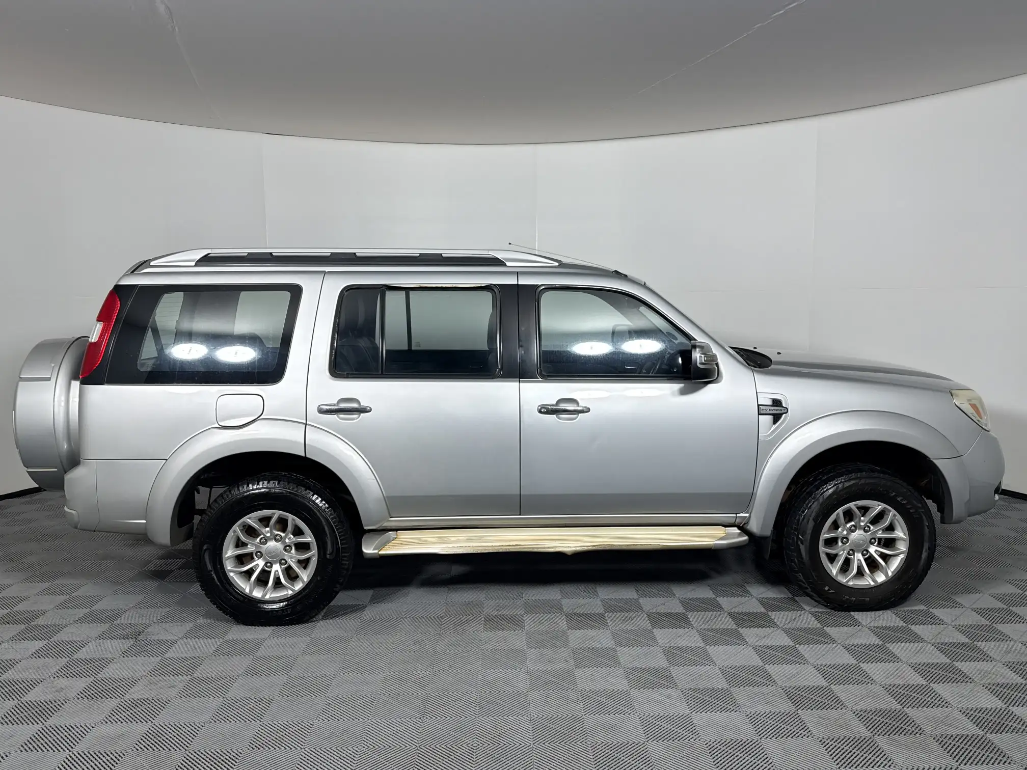 Ford Everest