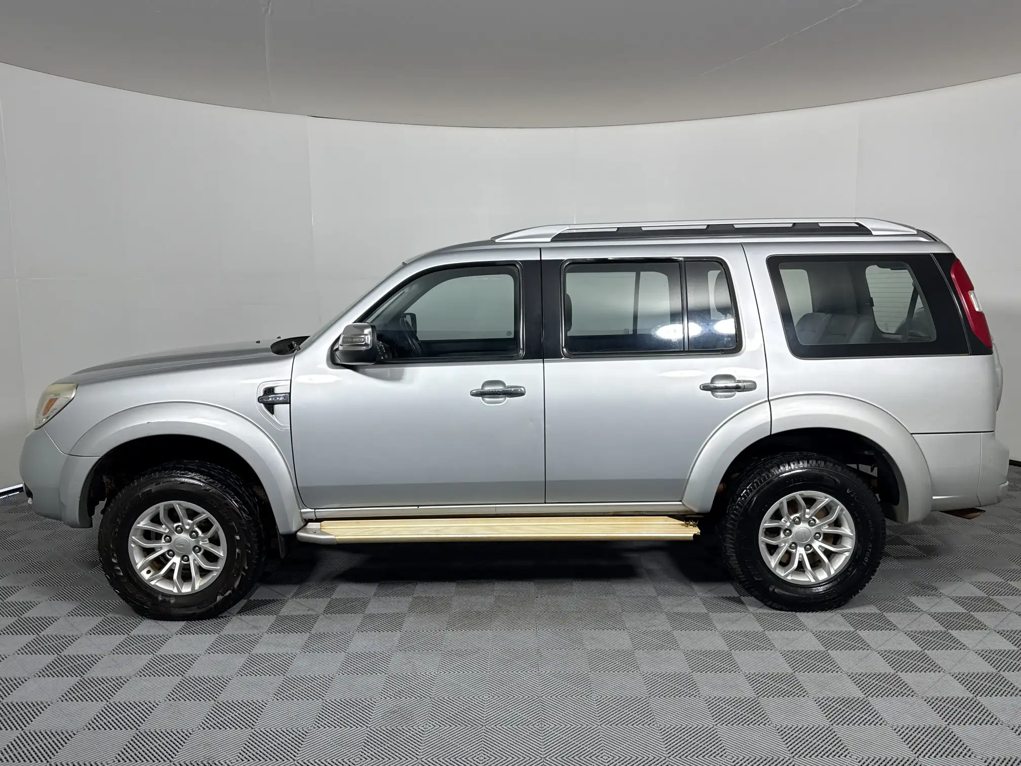 Ford Everest