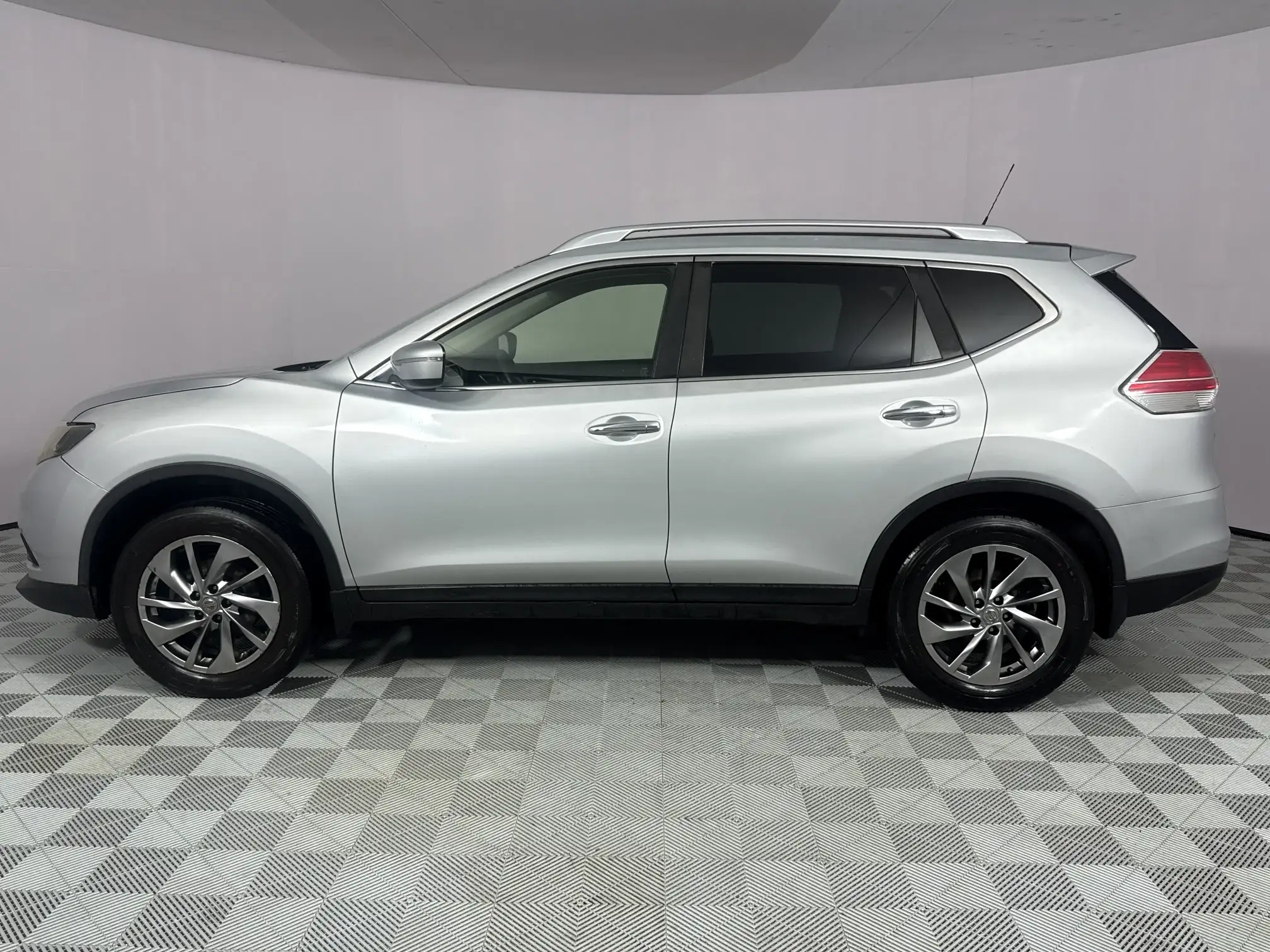 Nissan X Trail