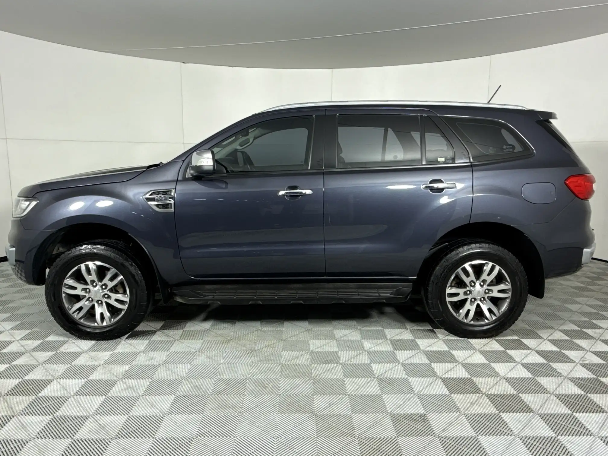 Ford Everest
