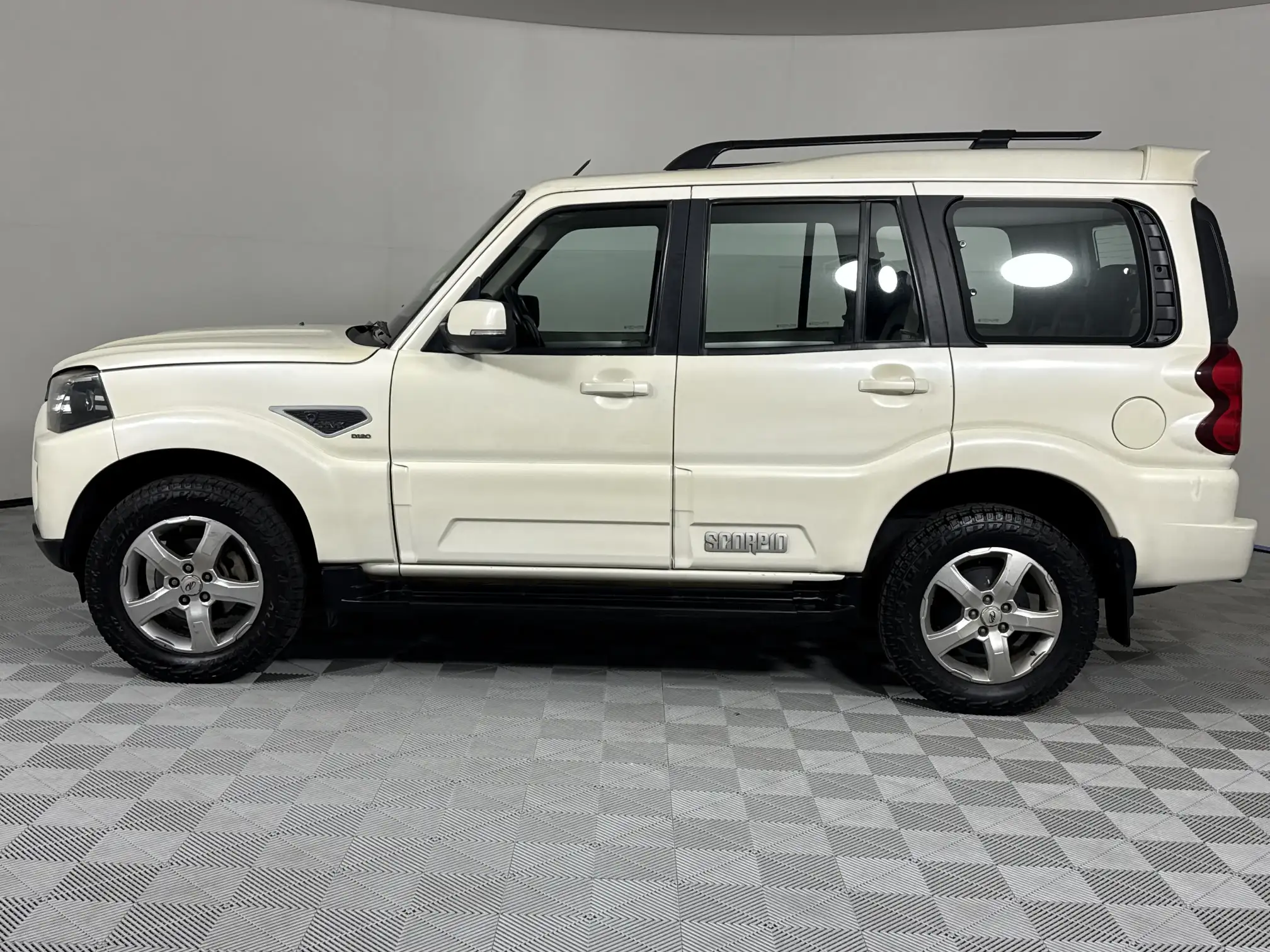 Mahindra Scorpio