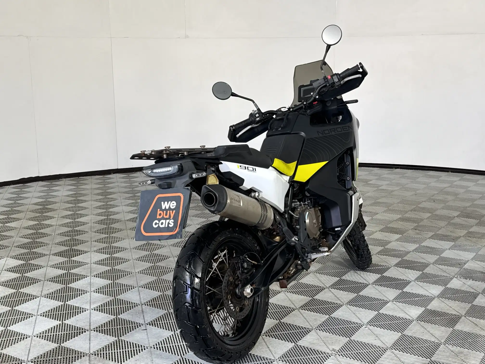 Husqvarna 701 Vitpilen