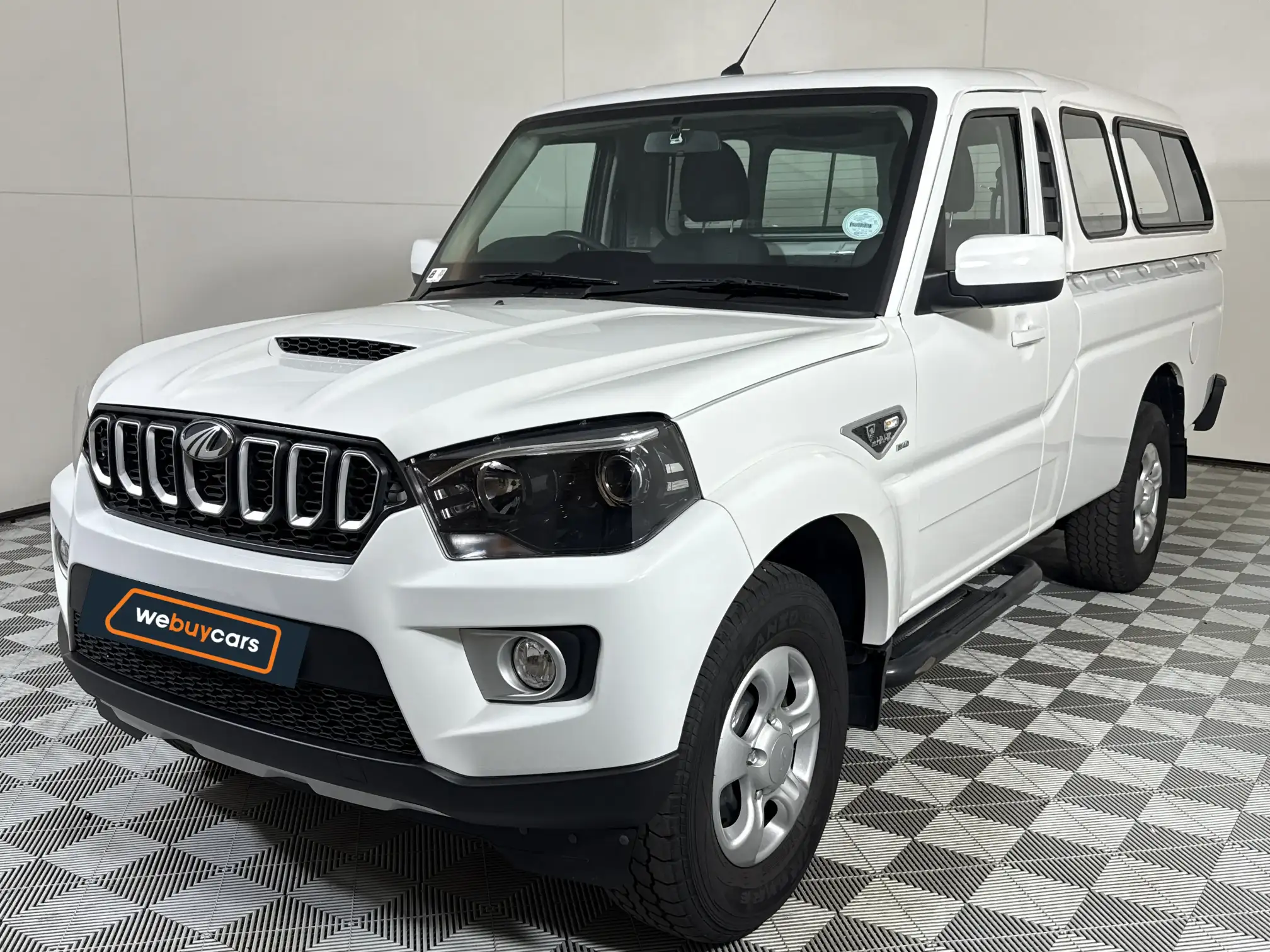 2024 Mahindra PIK UP