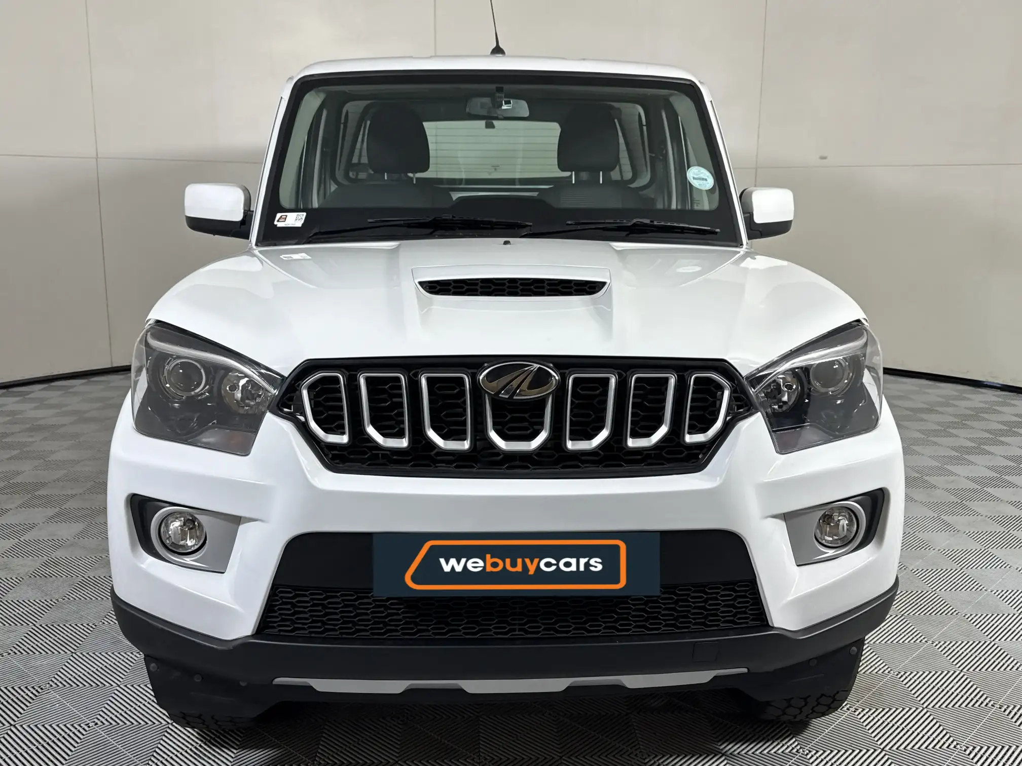 Mahindra PIK UP