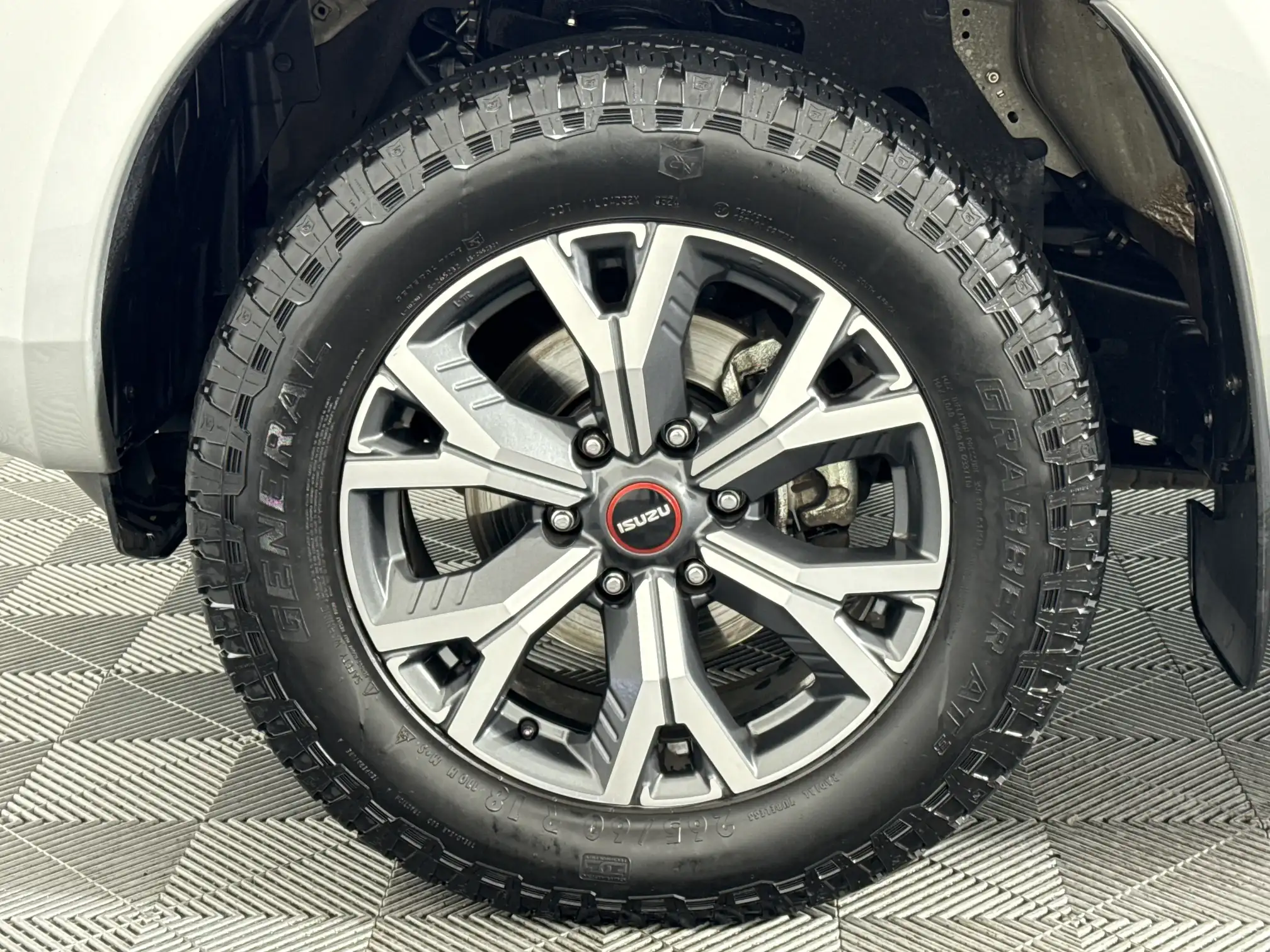 Isuzu D-MAX