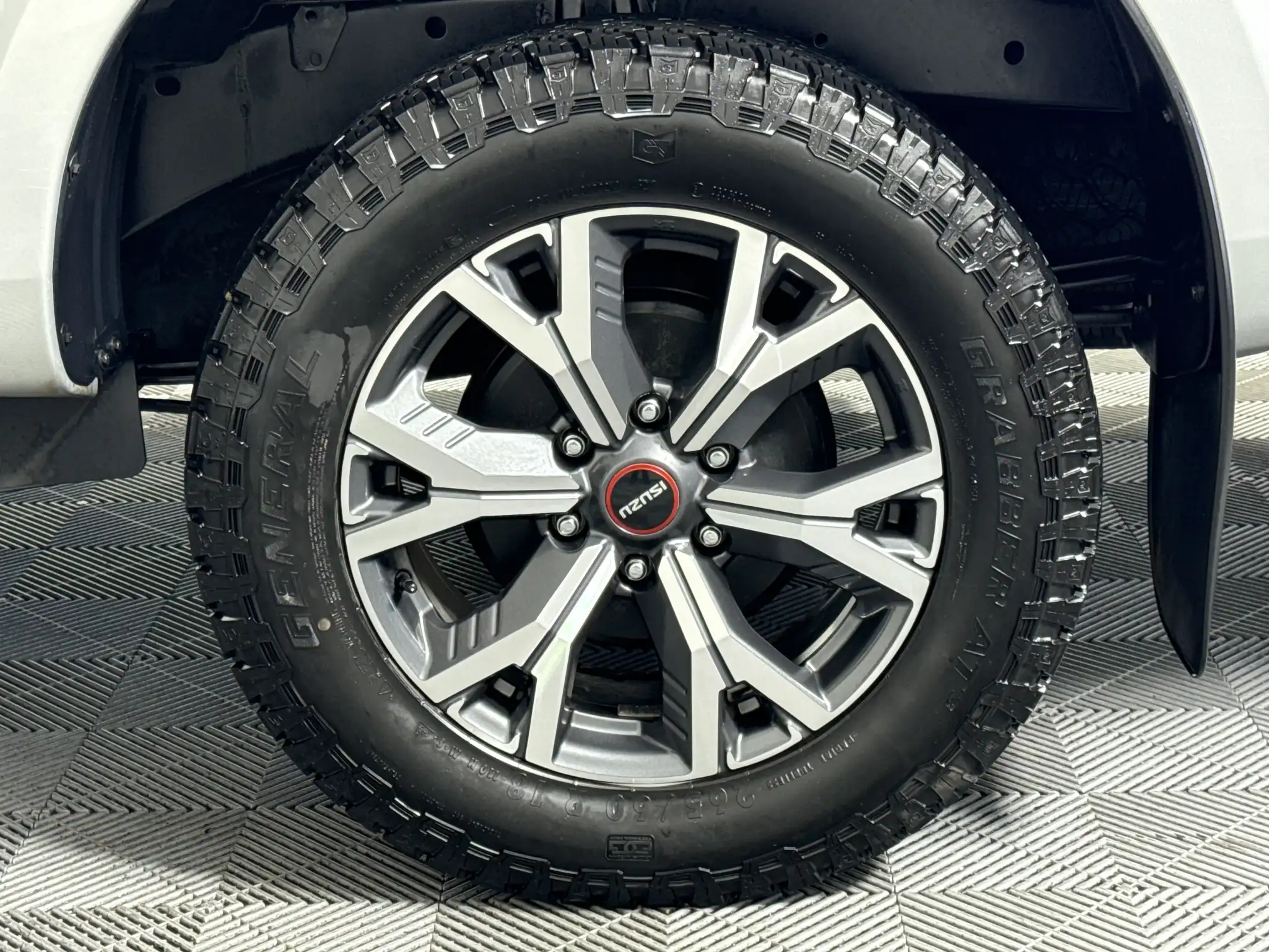 Isuzu D-MAX