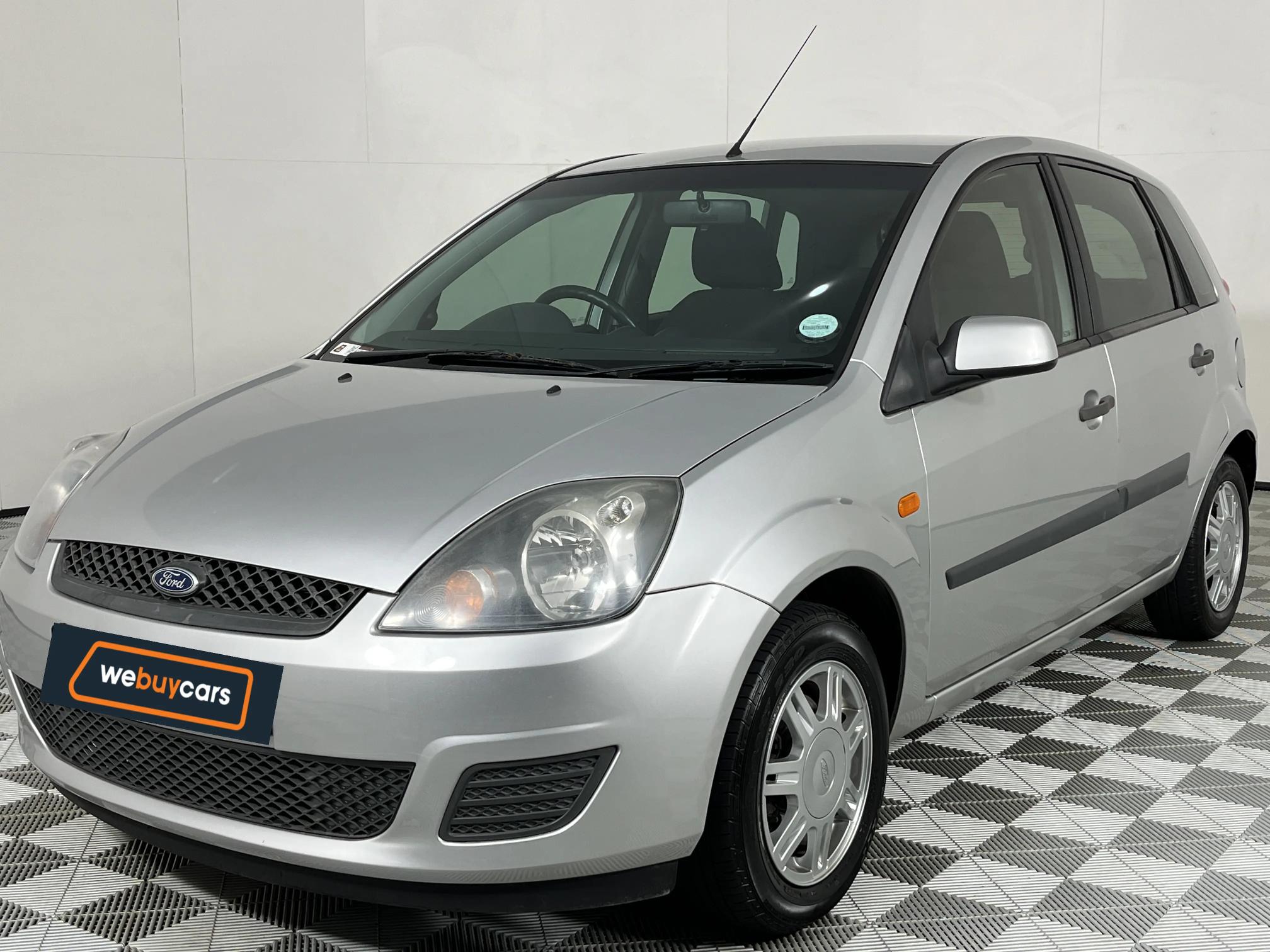 Ford Fiesta Ambiente 1.6 TDCi (66 kW) 5 Door