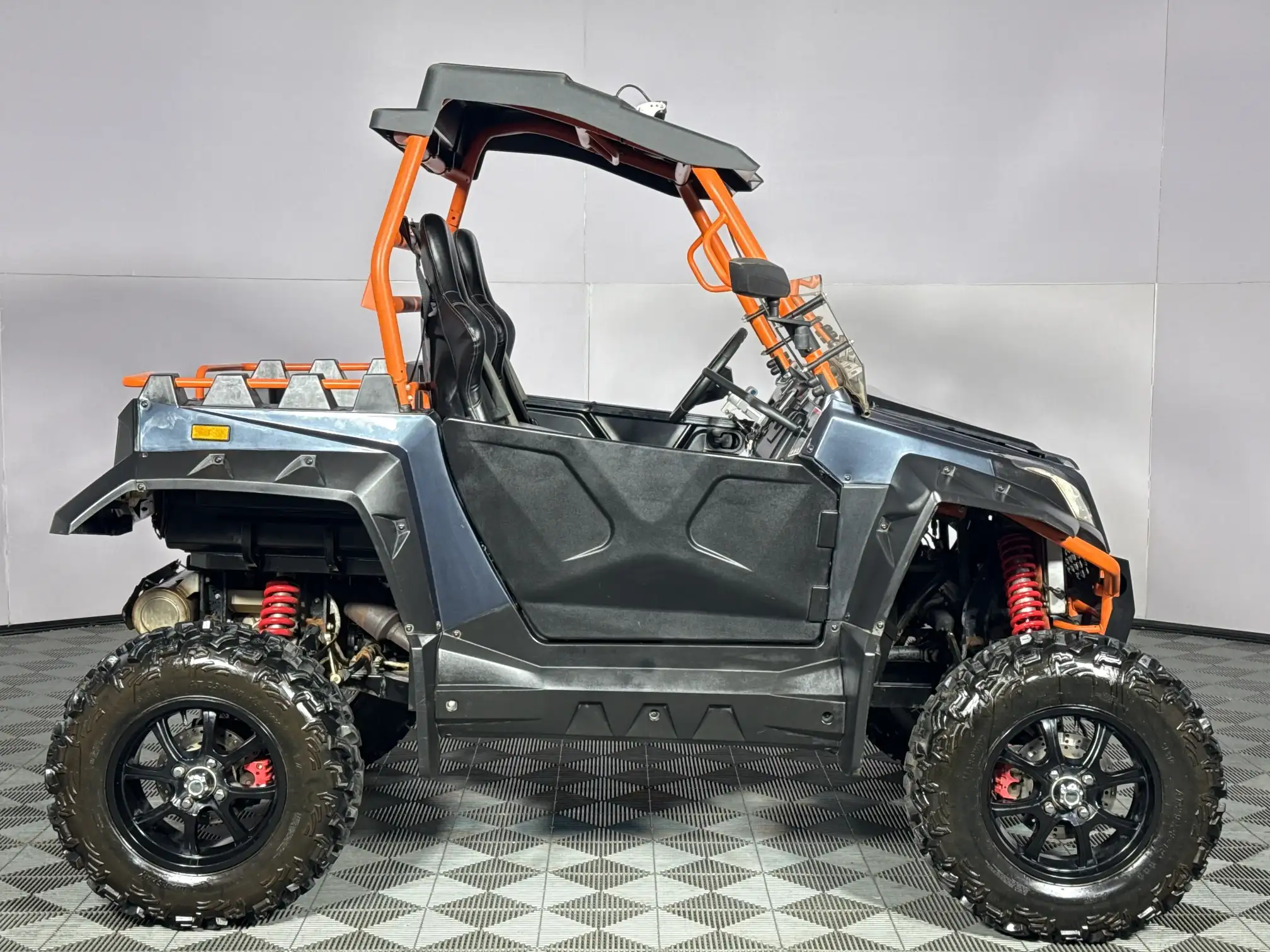 2023 Revaro Raider