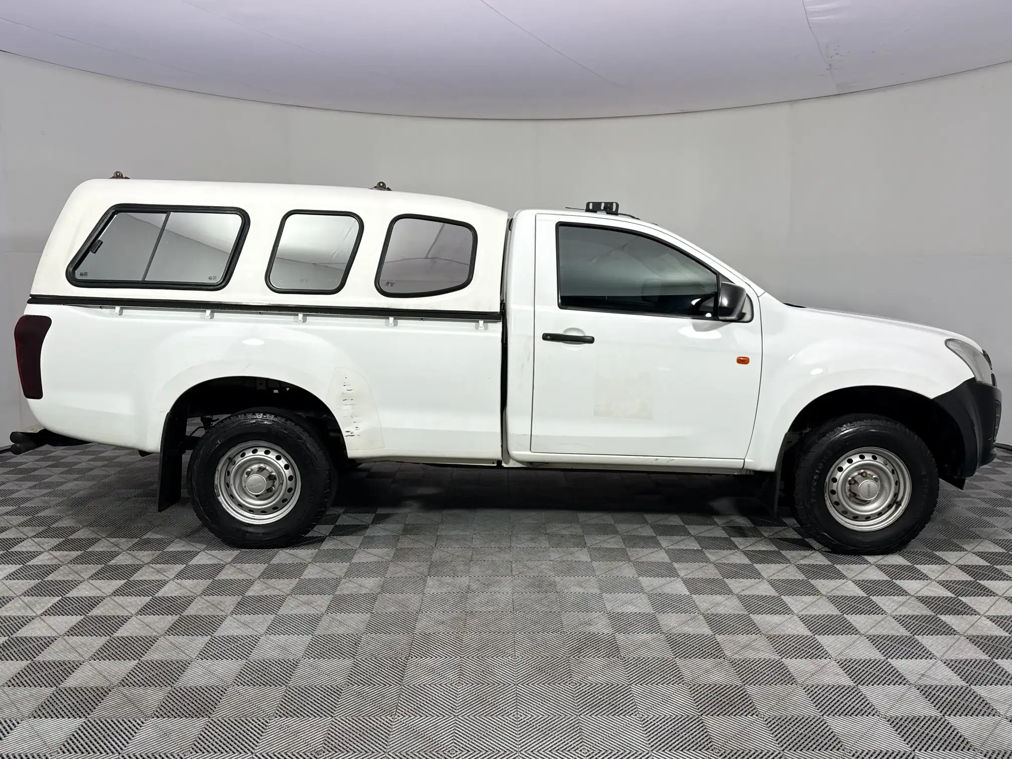 Isuzu D-MAX