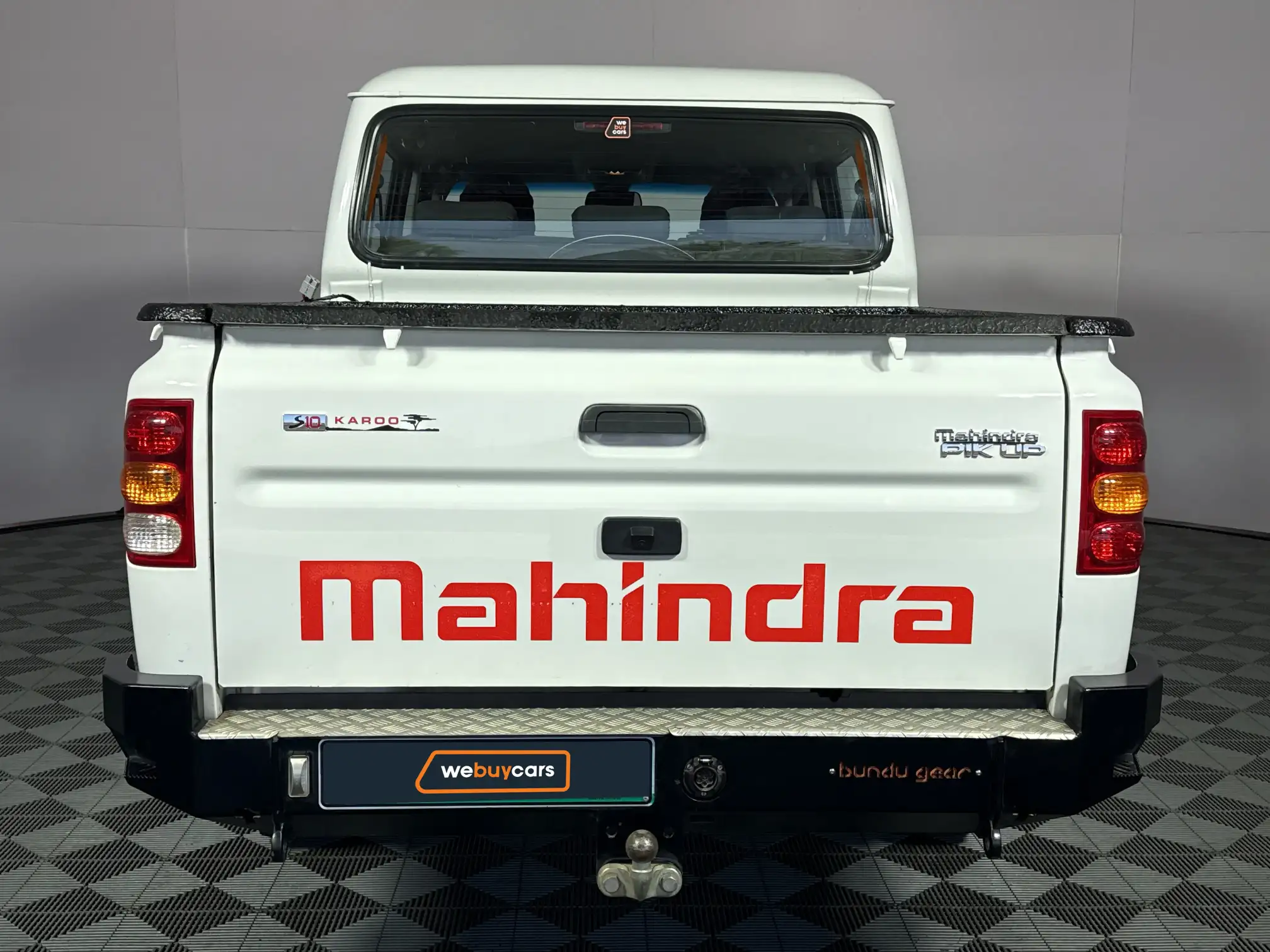 Mahindra PIK UP