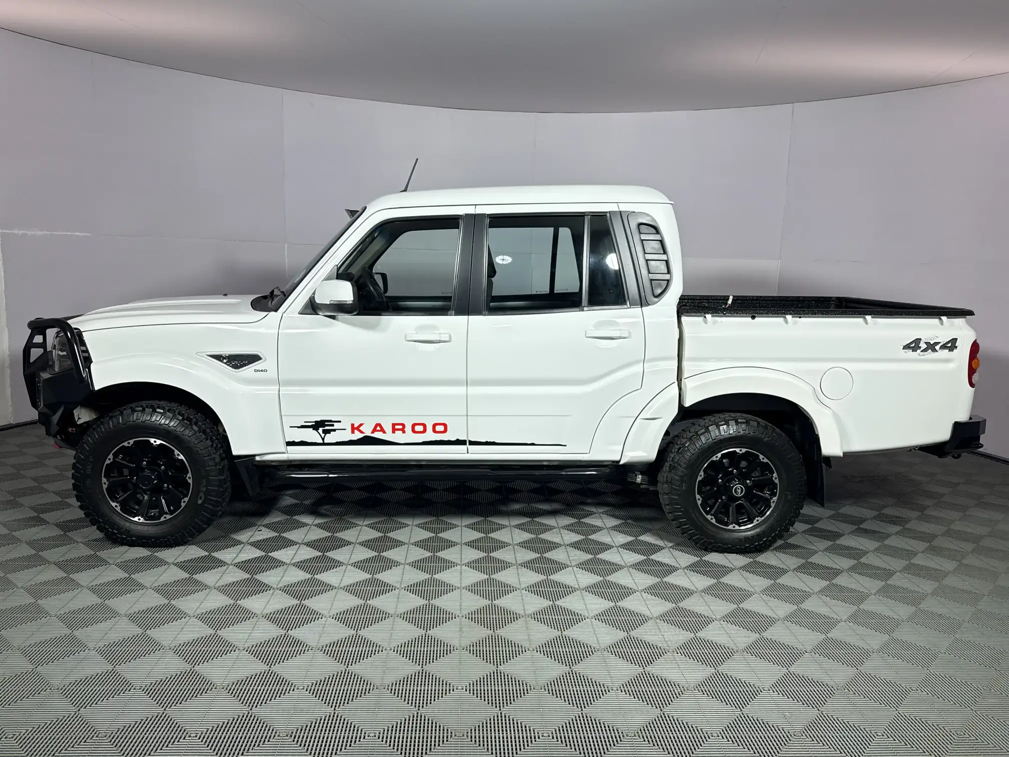 Mahindra PIK UP