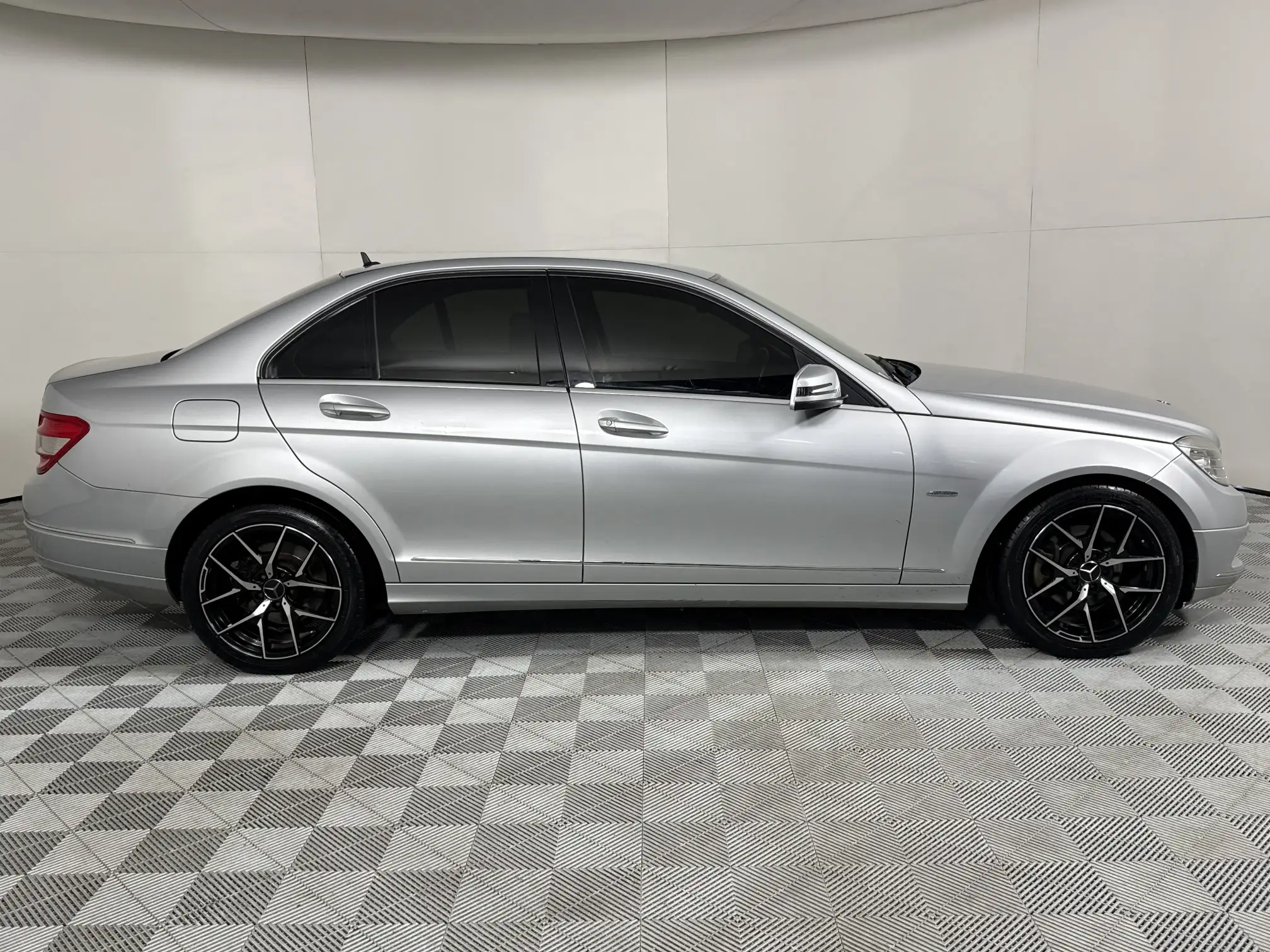 Mercedes-Benz C Class Sedan