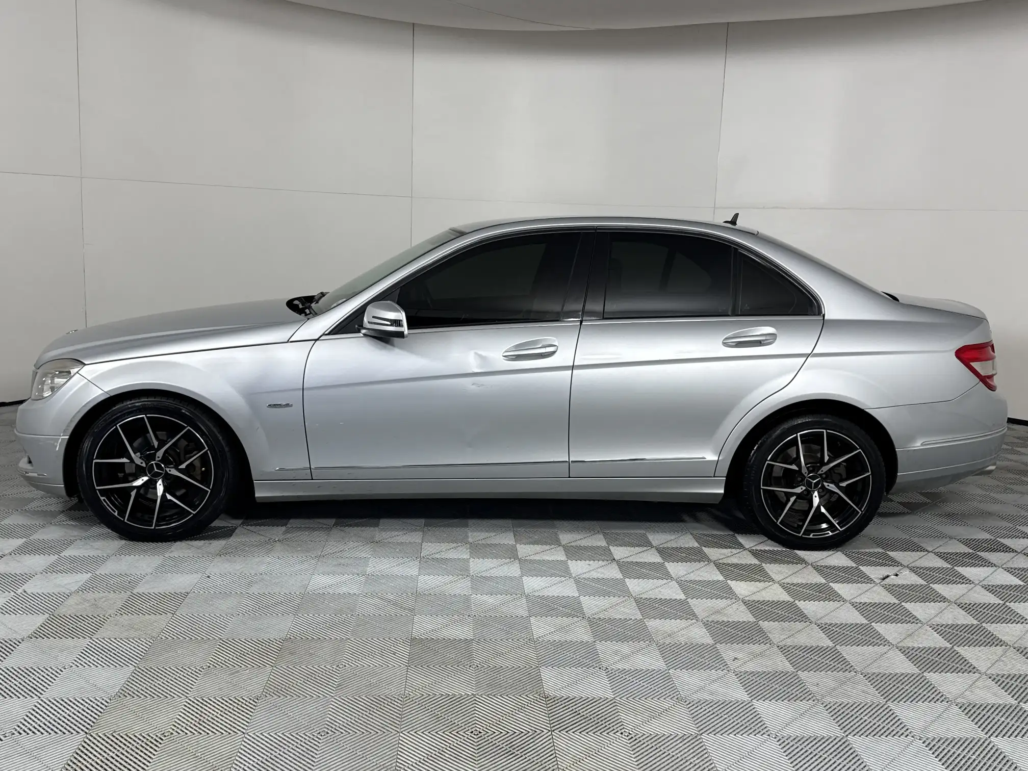 Mercedes-Benz C Class Sedan