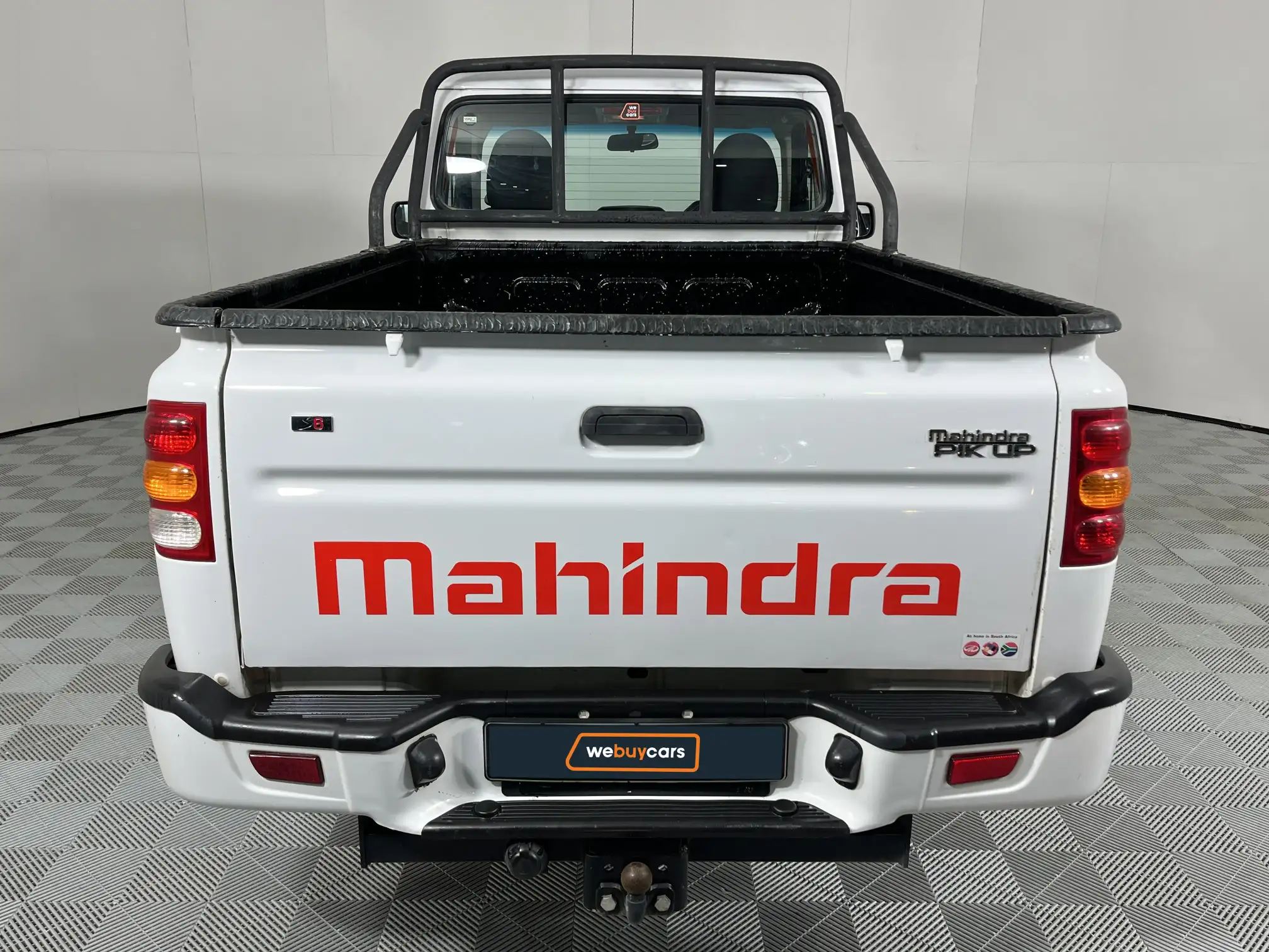 Mahindra PIK UP