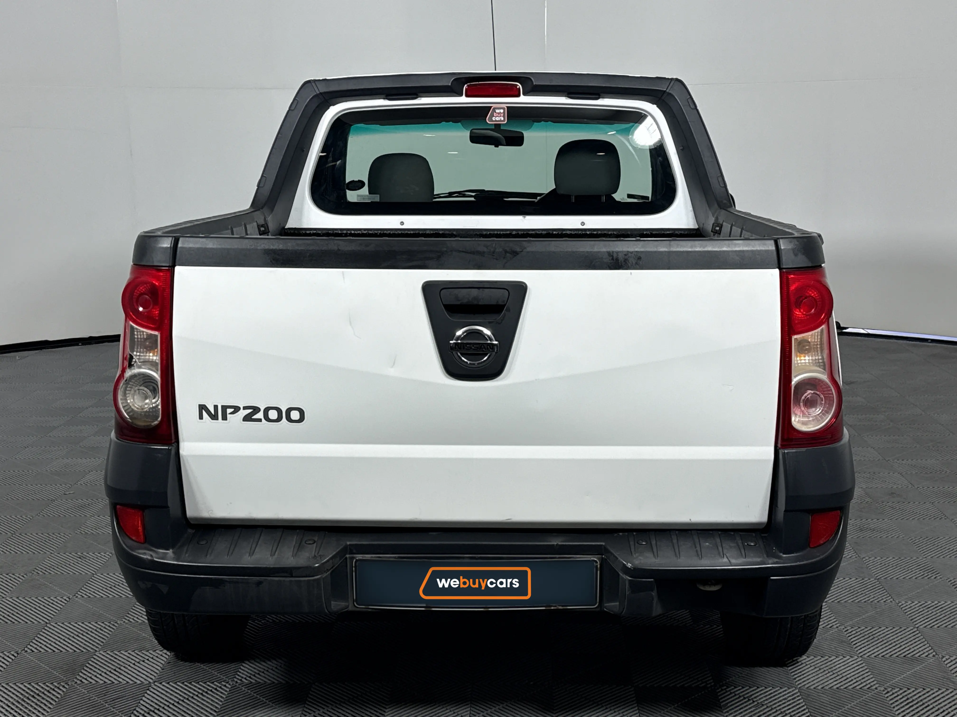 2015 Nissan NP200 1.6 A/C Safety Pack Pick Up Single Cab, photo 5
