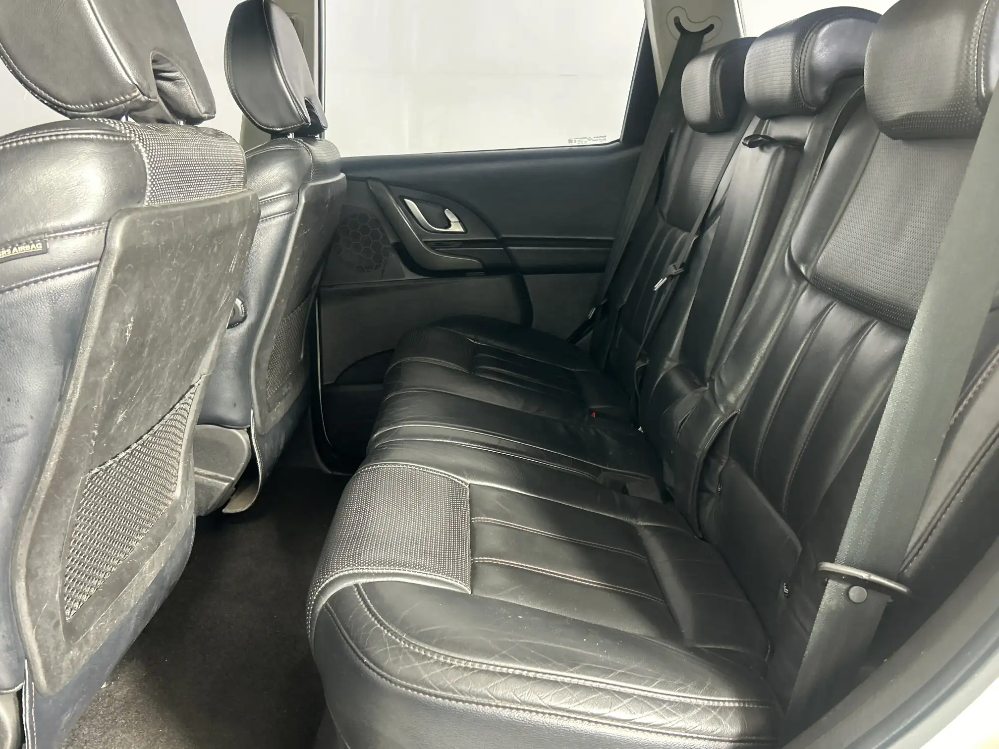 Mahindra XUV