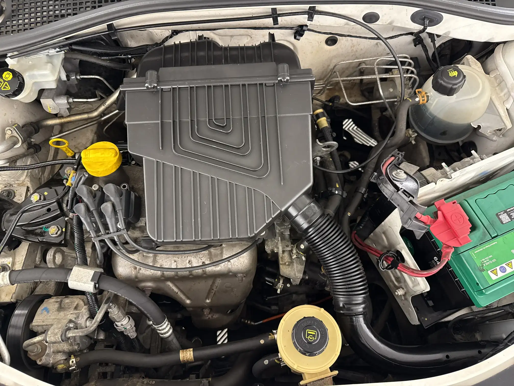 Nissan NP200