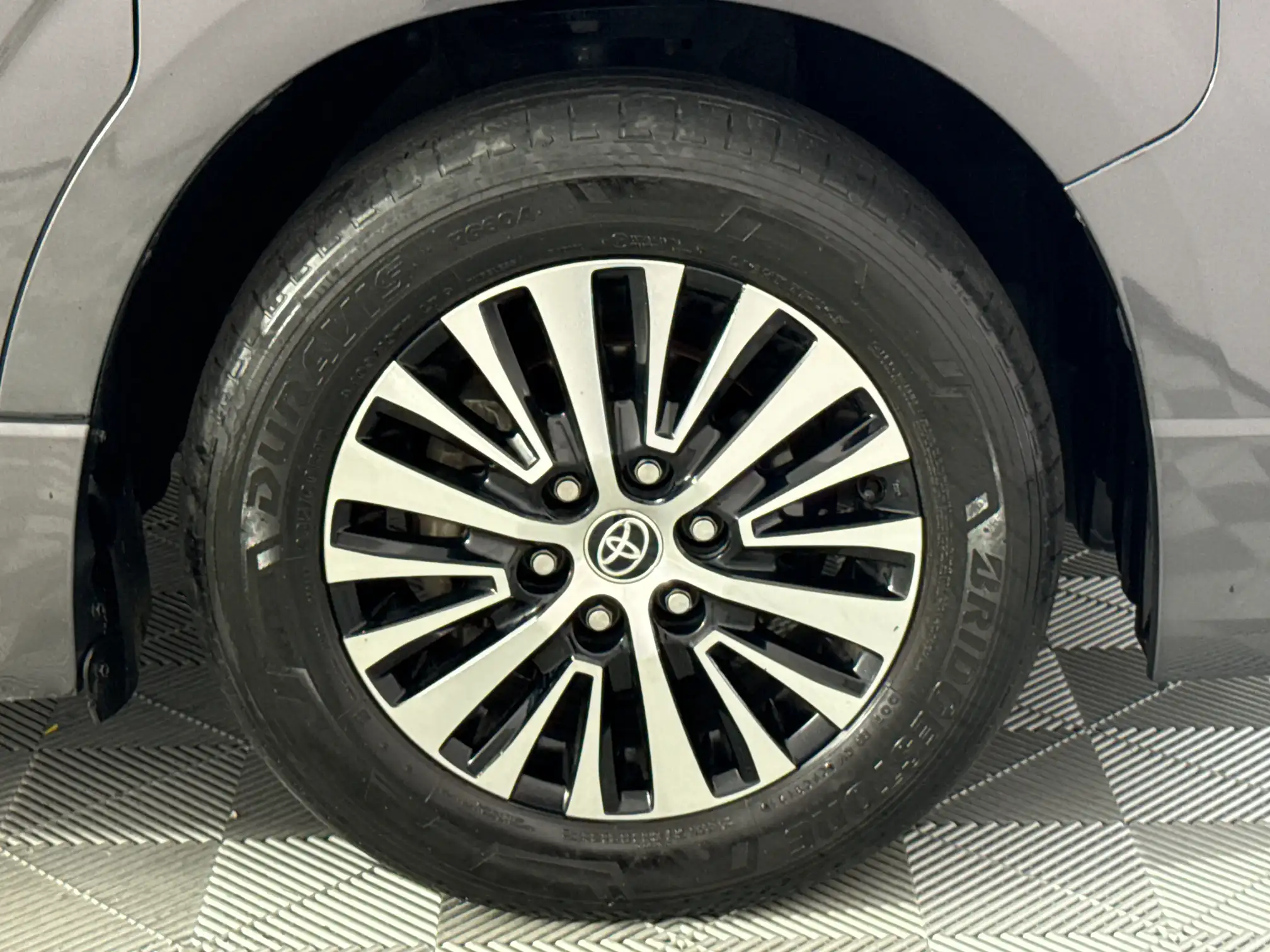 Toyota Quantum