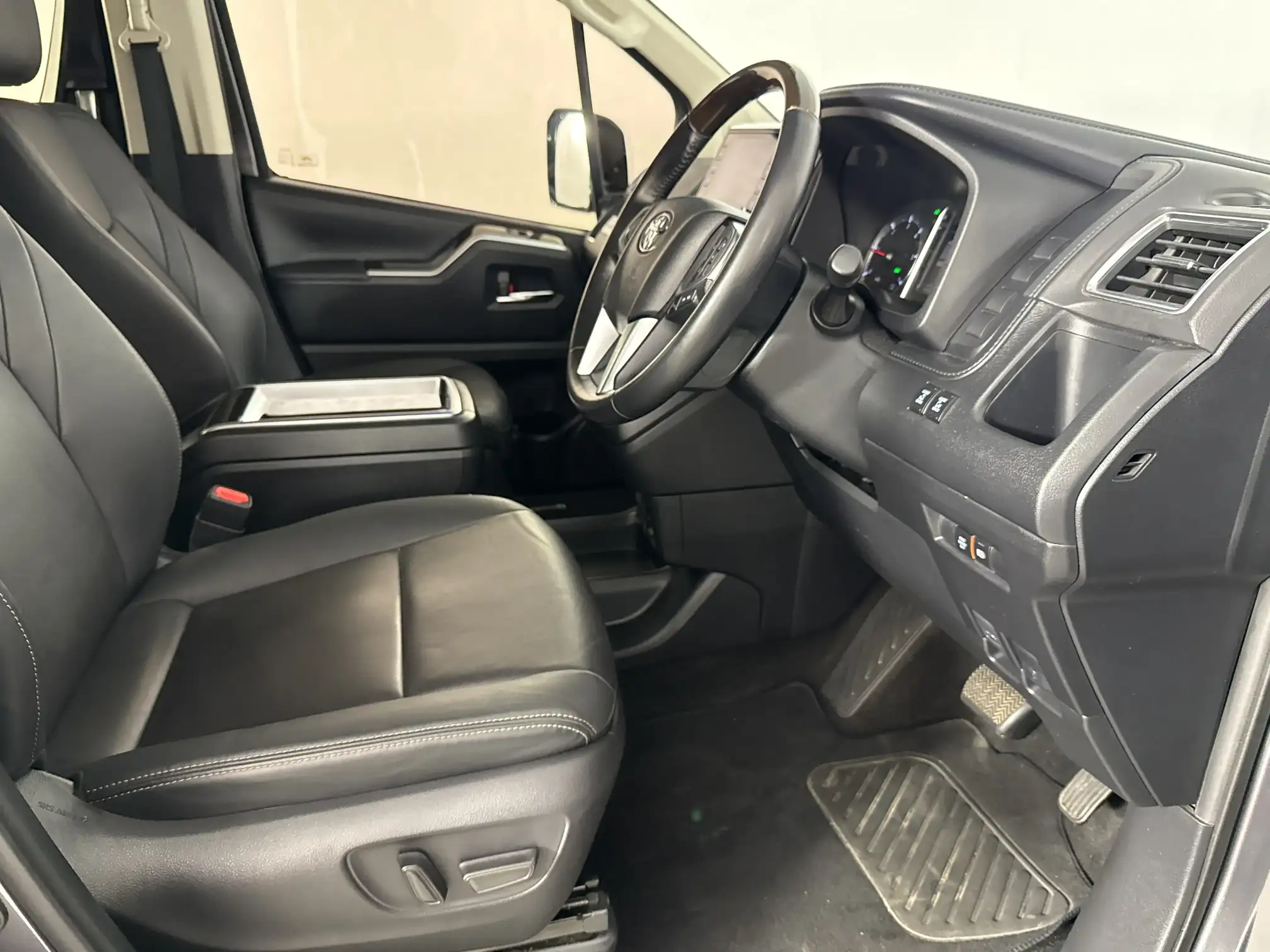 Toyota Quantum