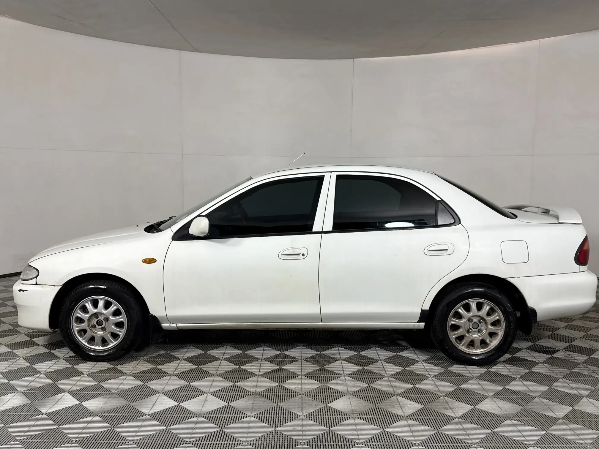 Mazda Etude