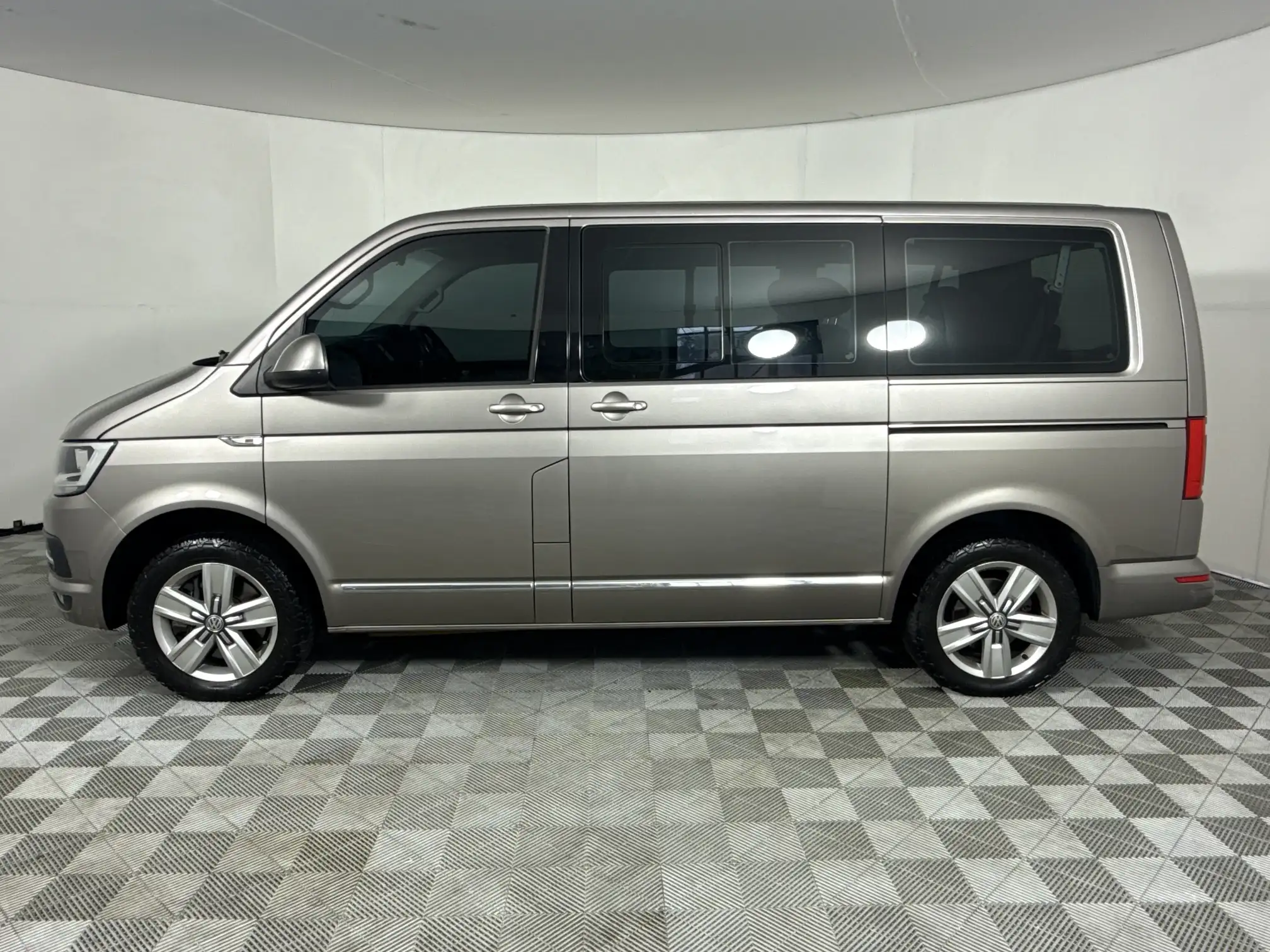 Volkswagen T6