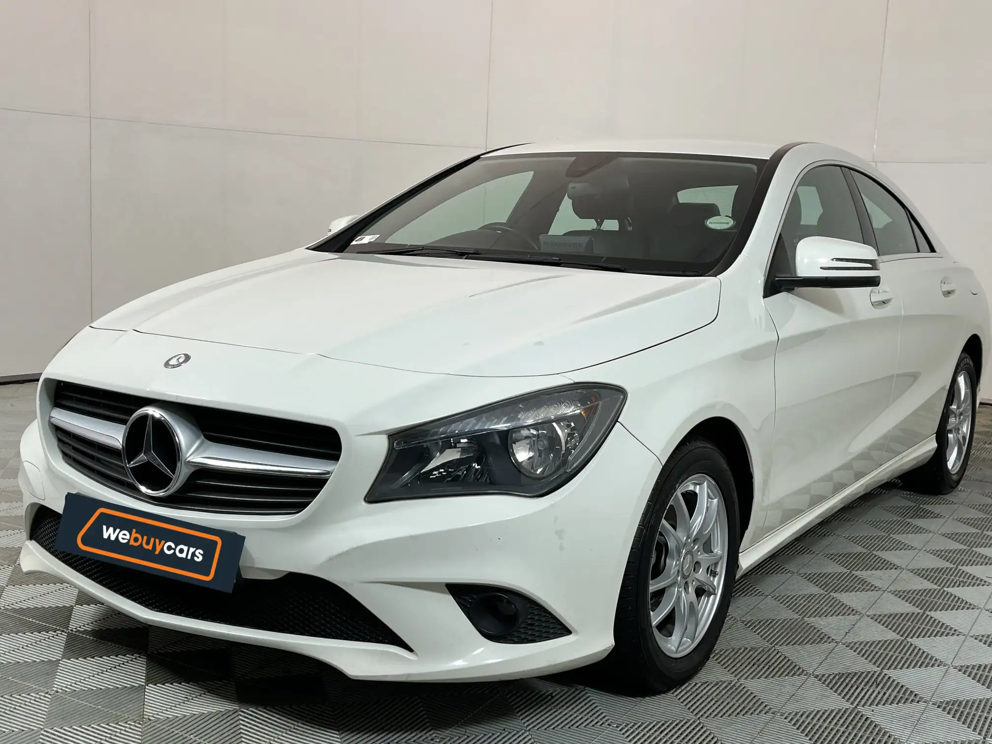2015 Mercedes-Benz CLA