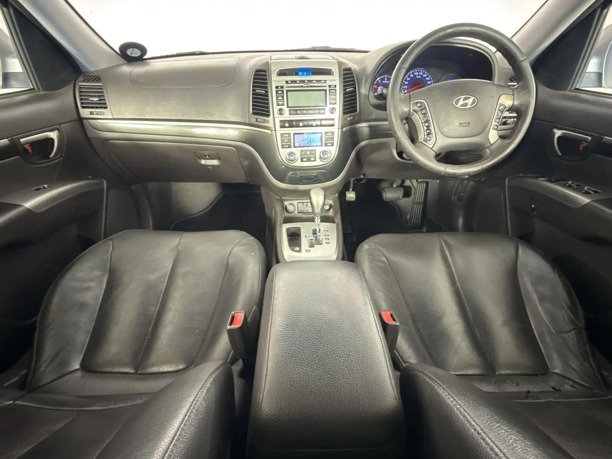 Hyundai Santa-FE