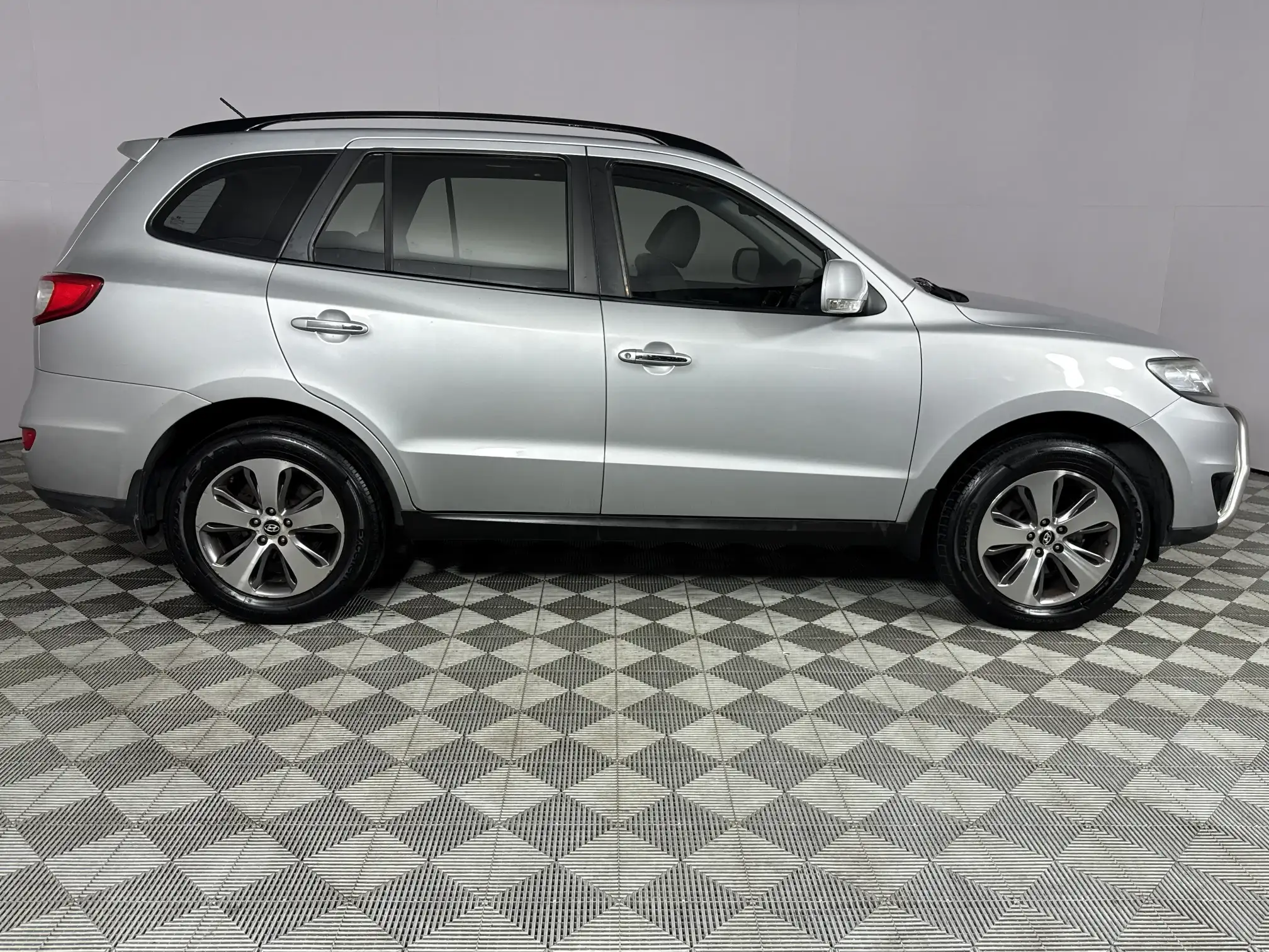 Hyundai Santa-FE
