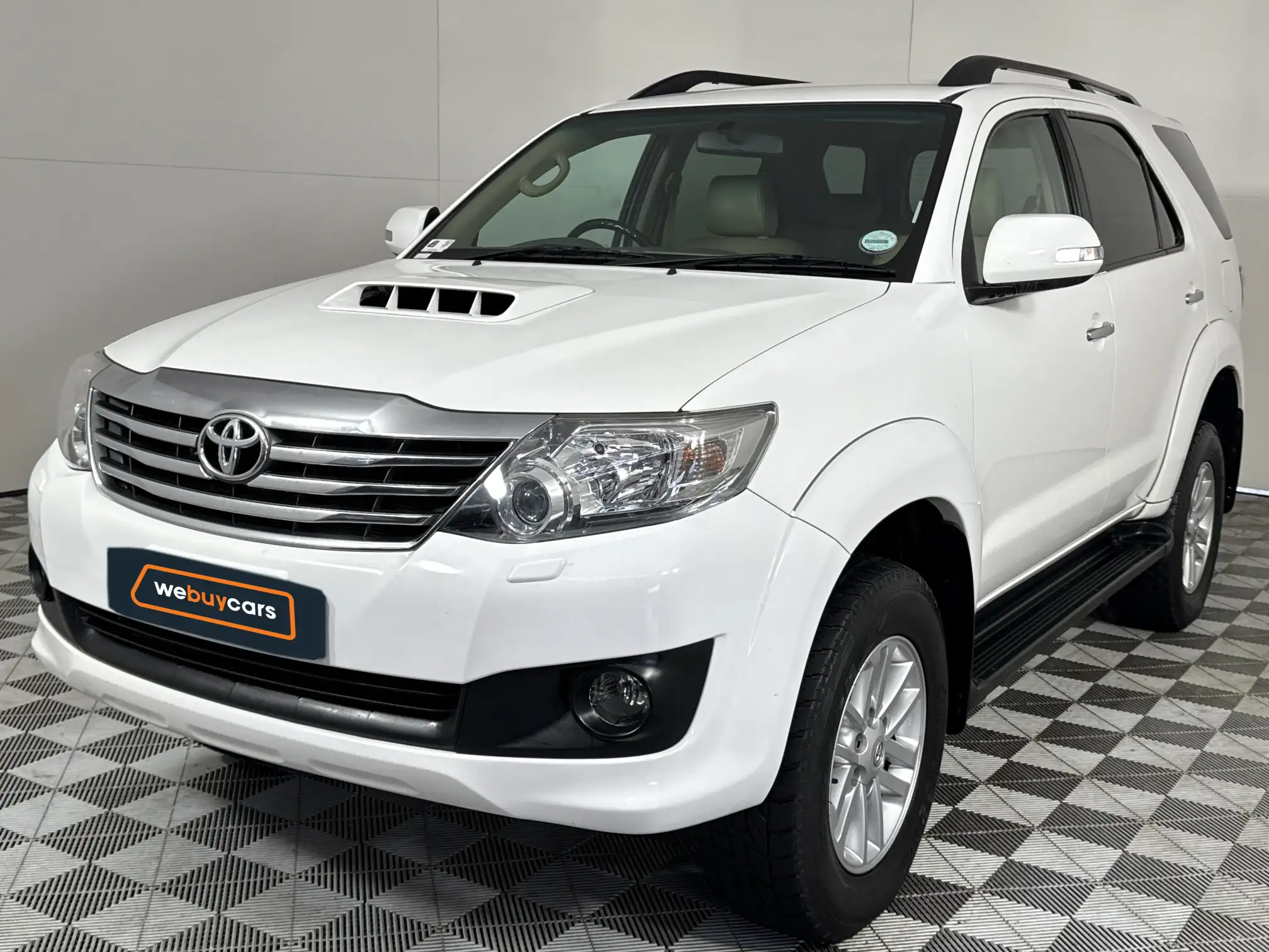 2013 Toyota Fortuner