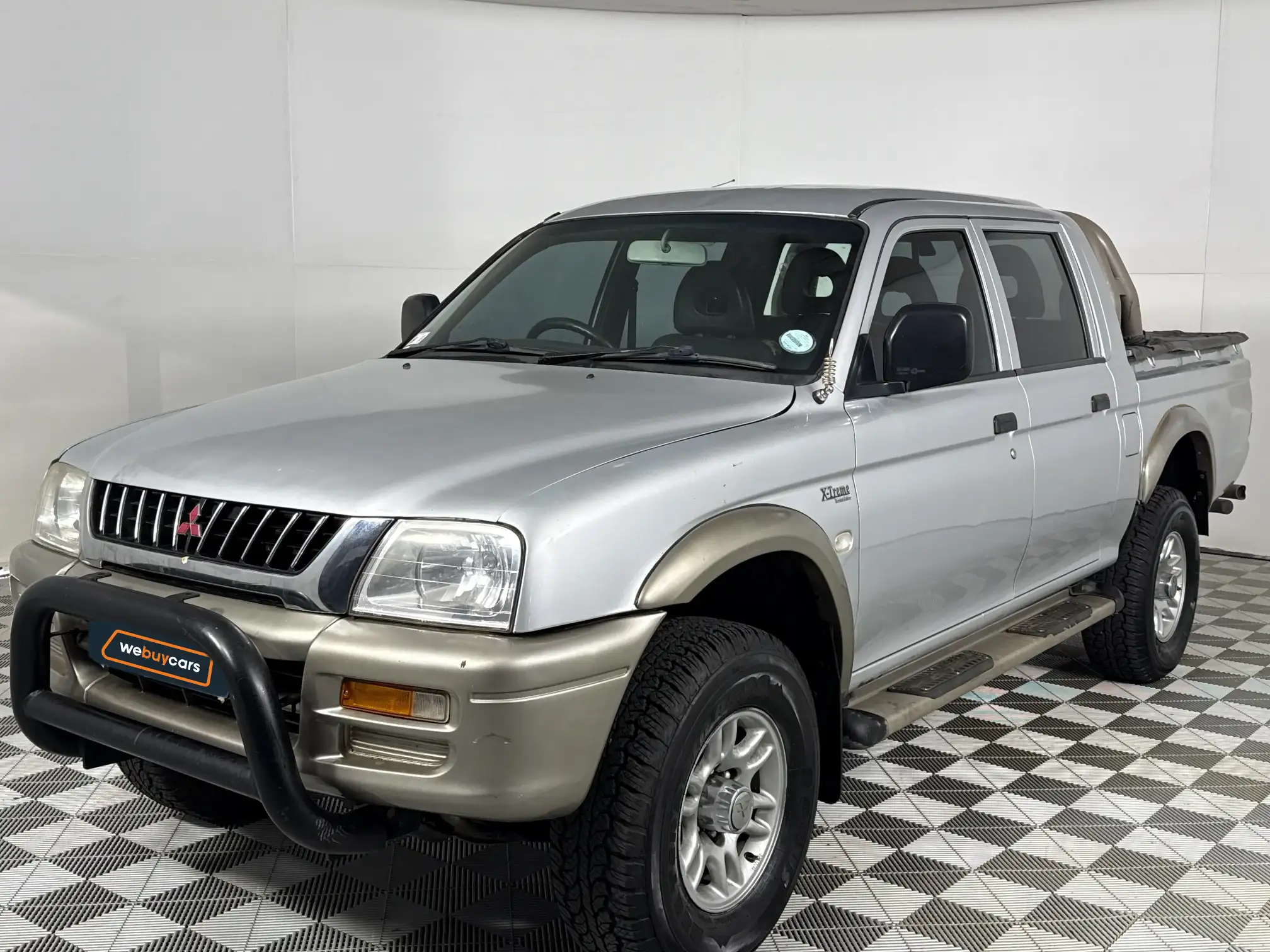 2005 Mitsubishi Colt