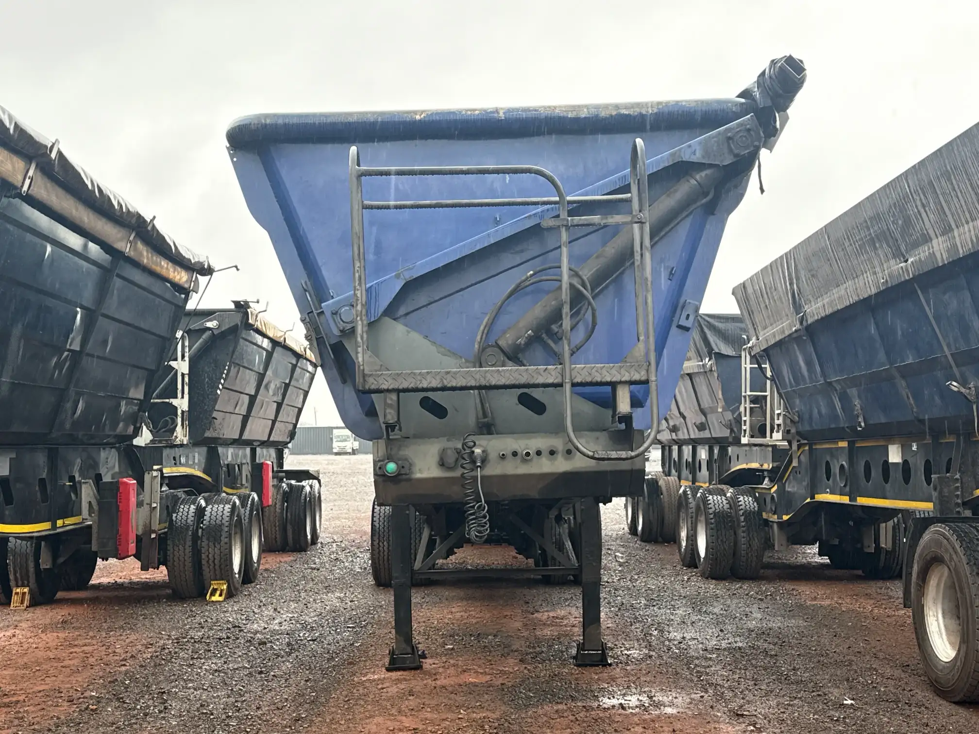 Leader Side tipper