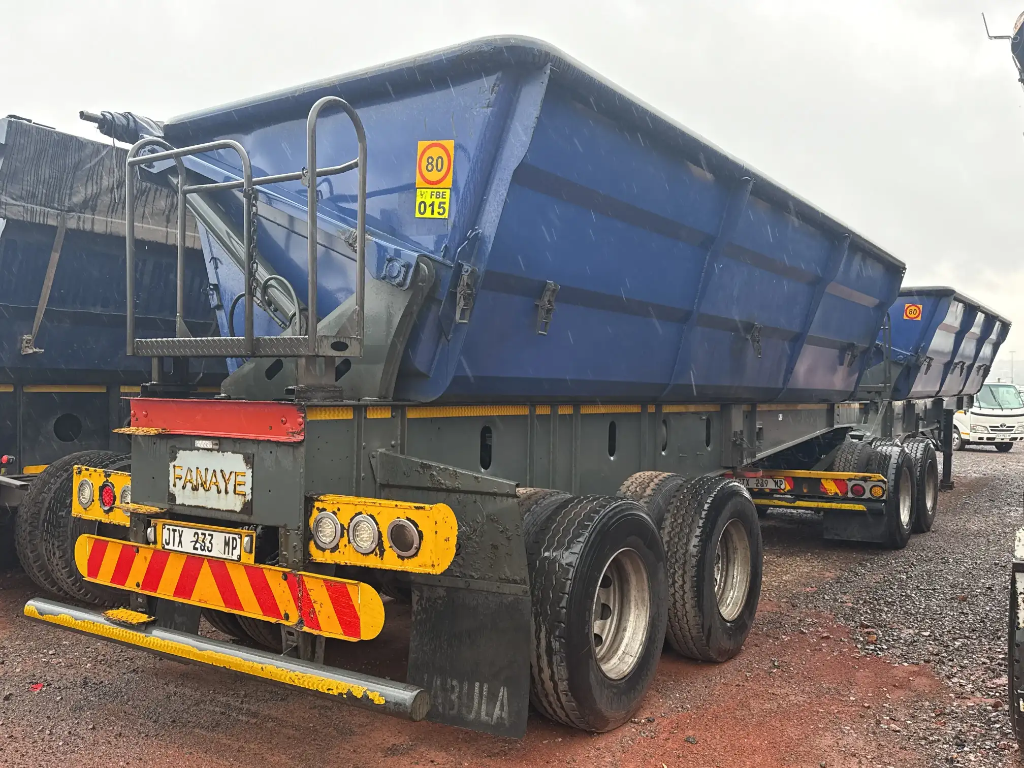 Leader Side tipper