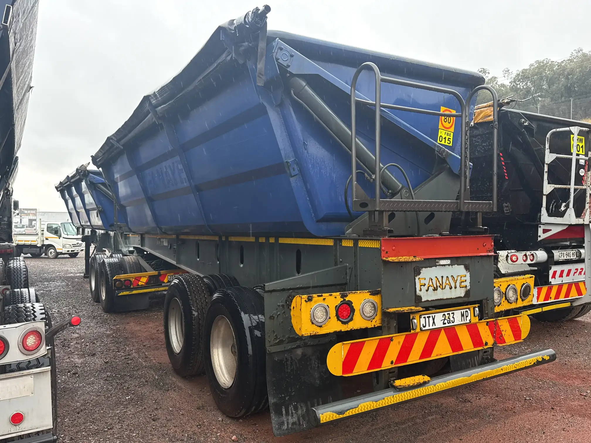 Leader Side tipper