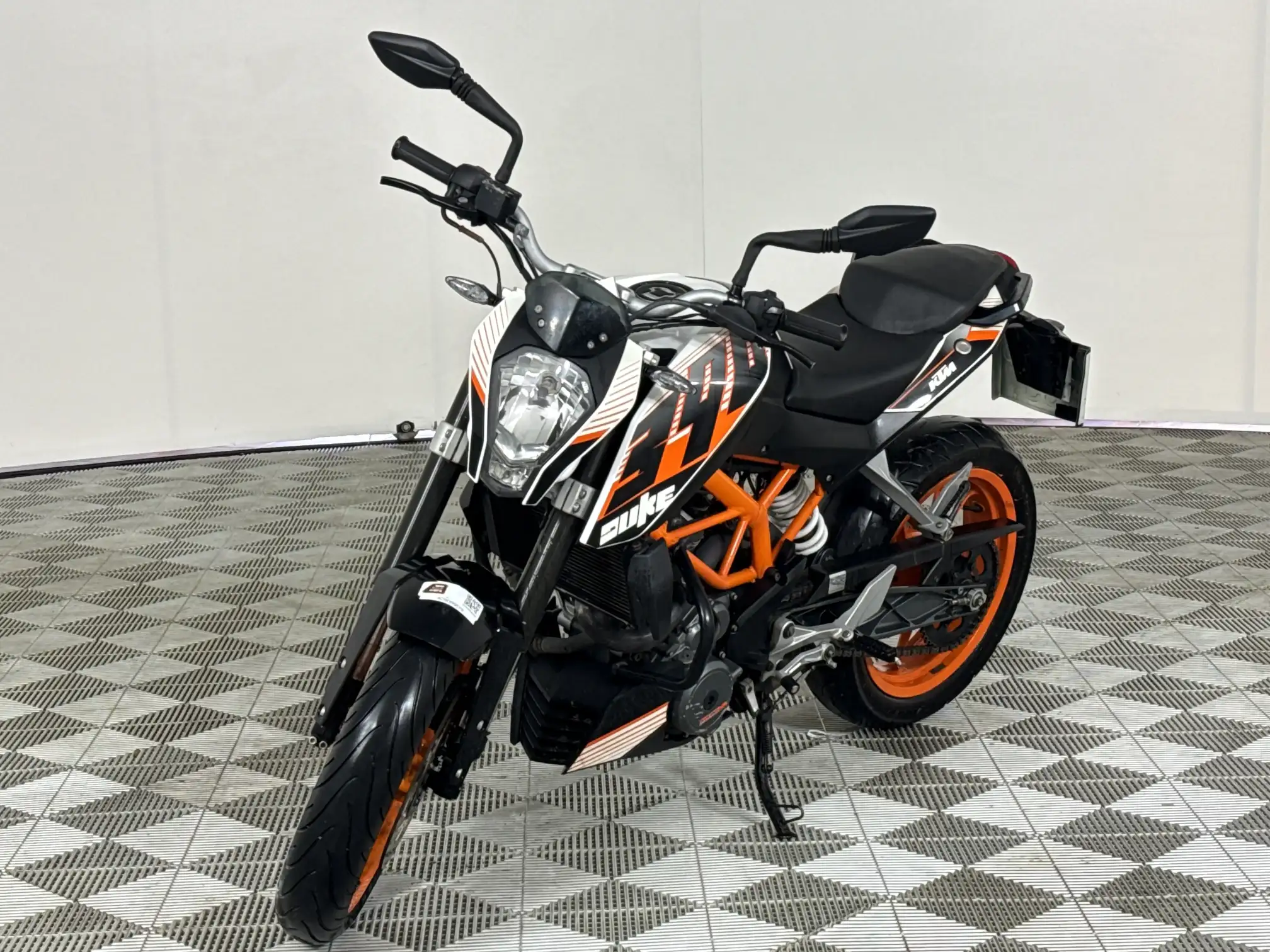 KTM Duke