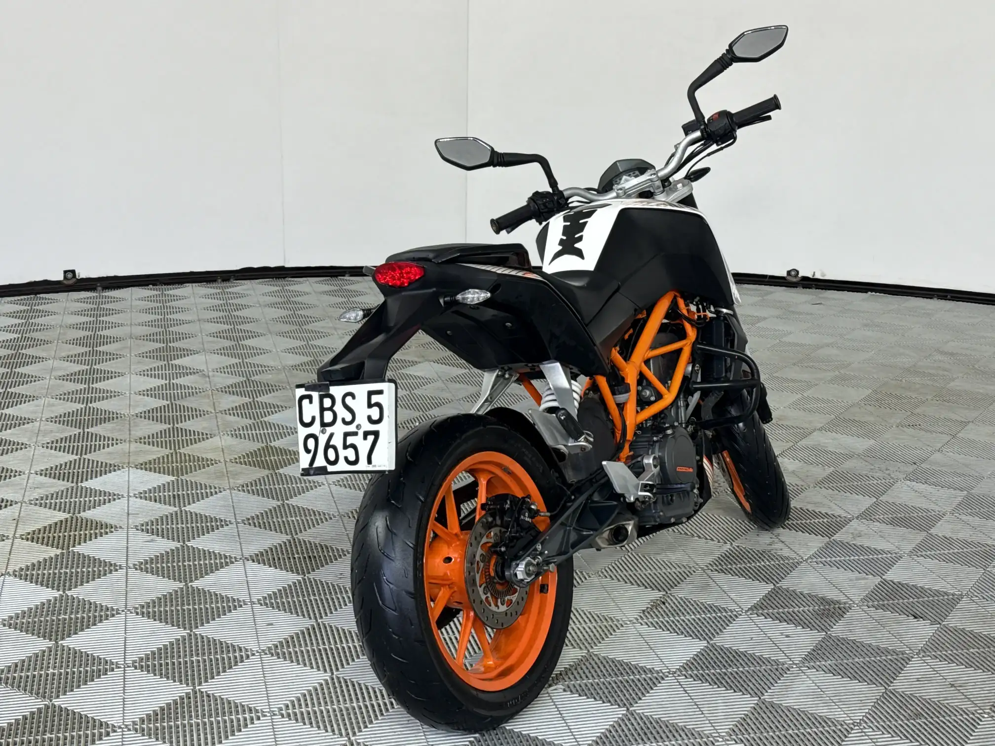 KTM Duke