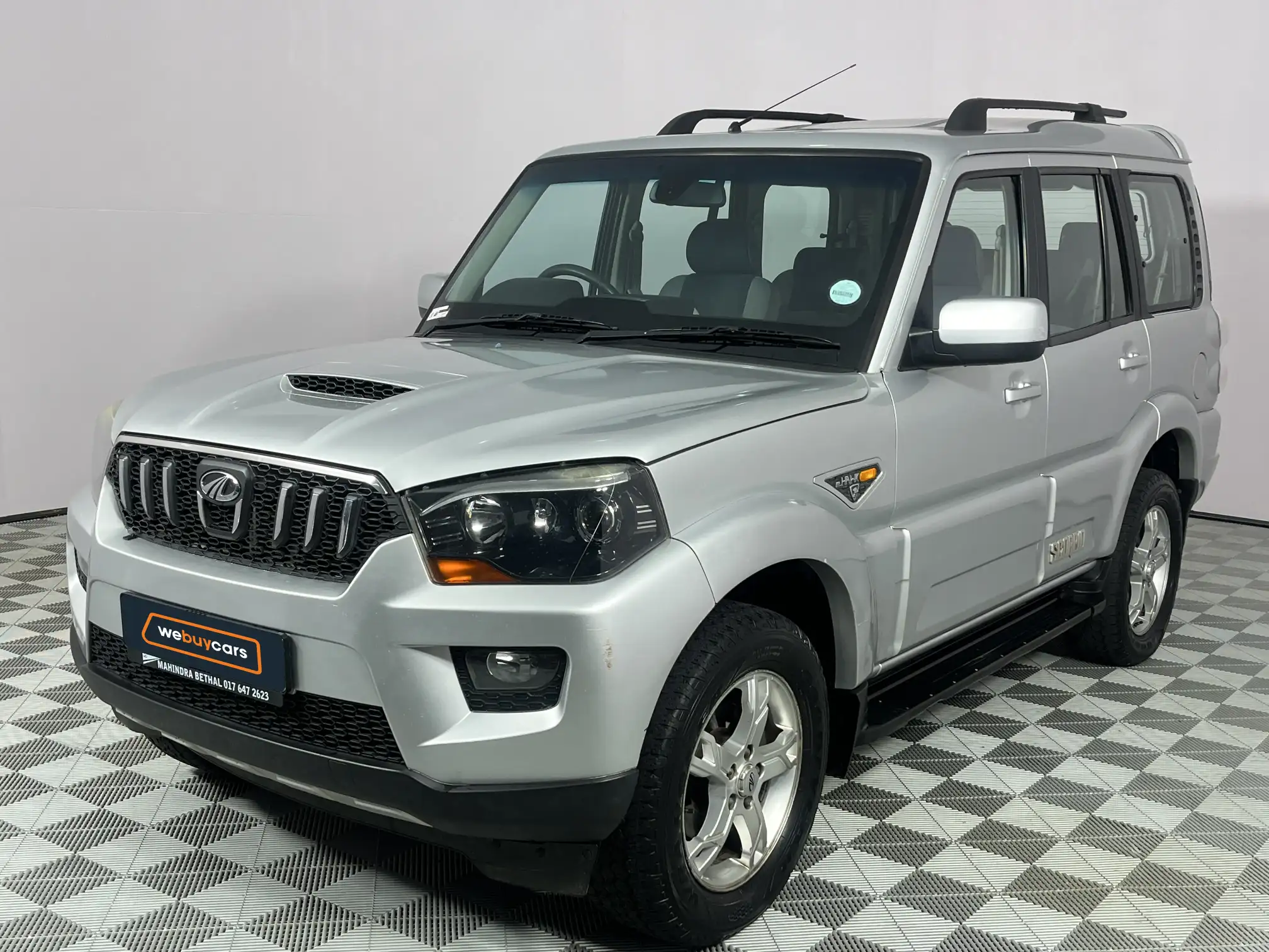 2016 Mahindra Scorpio