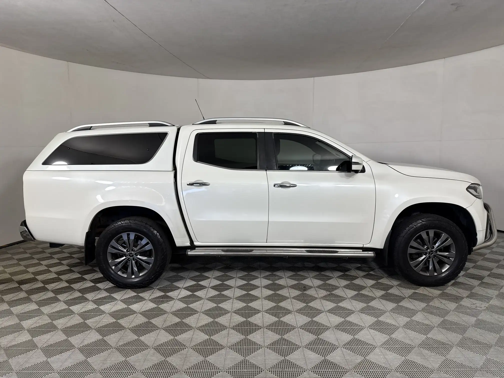 Mercedes-Benz X-Class