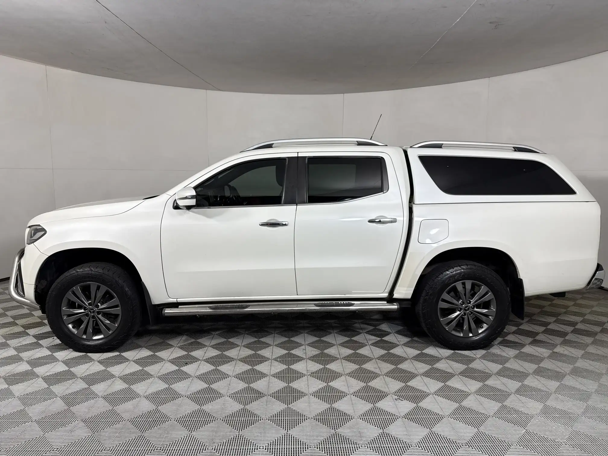 Mercedes-Benz X-Class