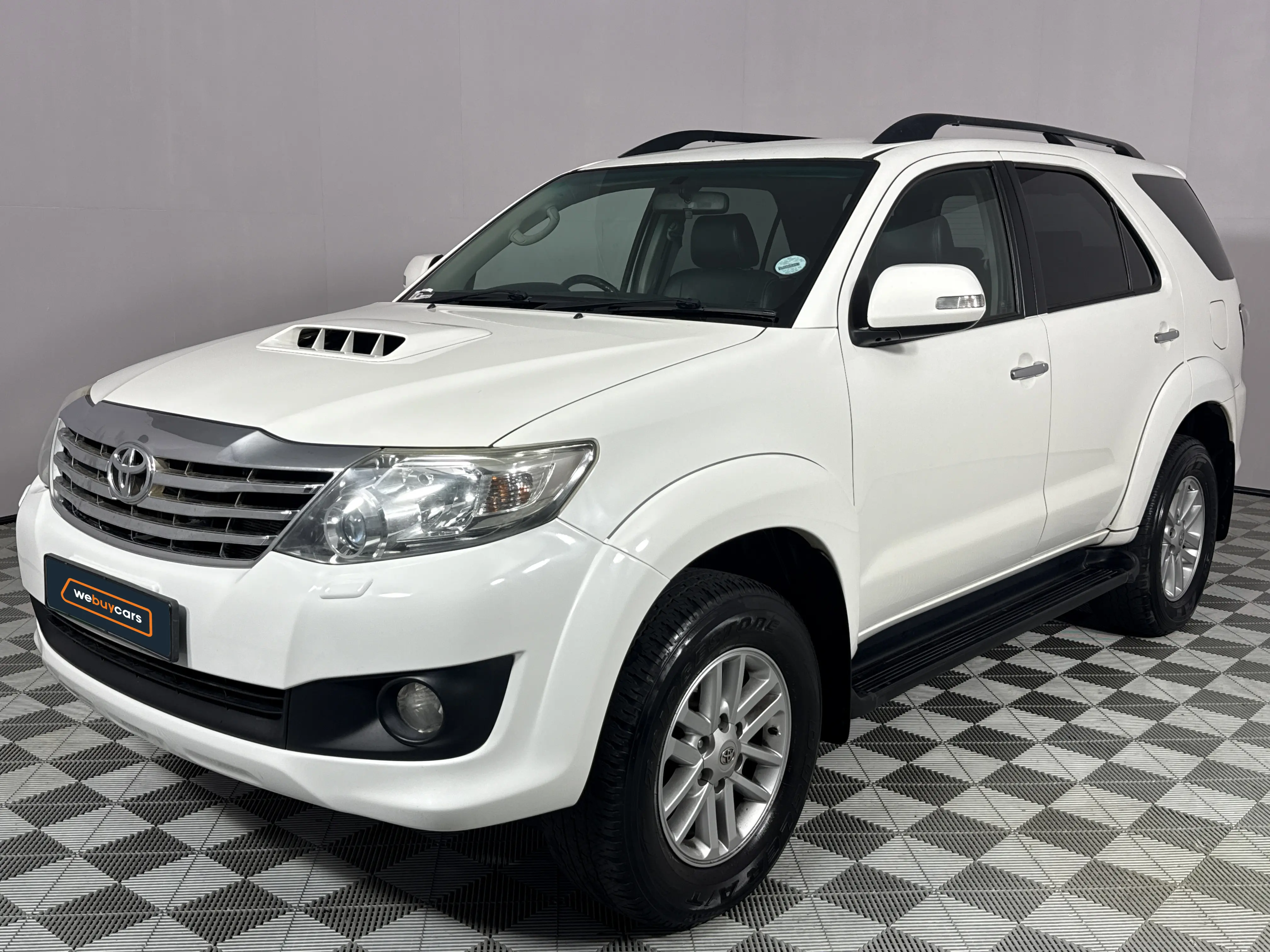 2014 Toyota Fortuner 3.0d-4d R/B Auto