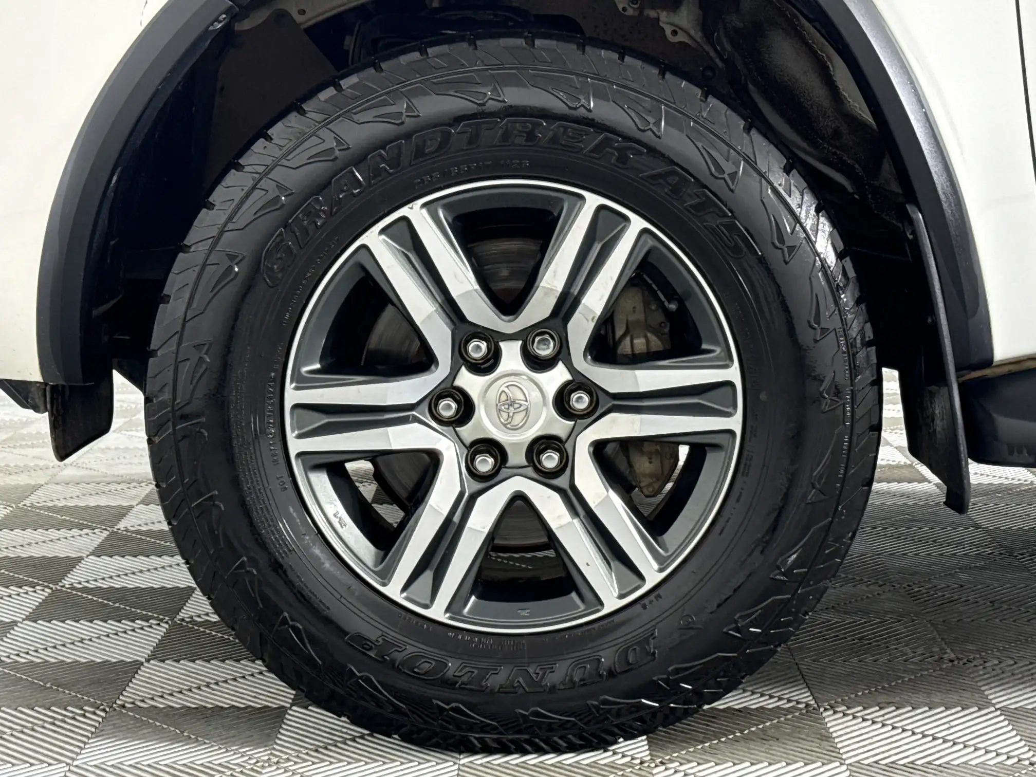 Toyota Fortuner