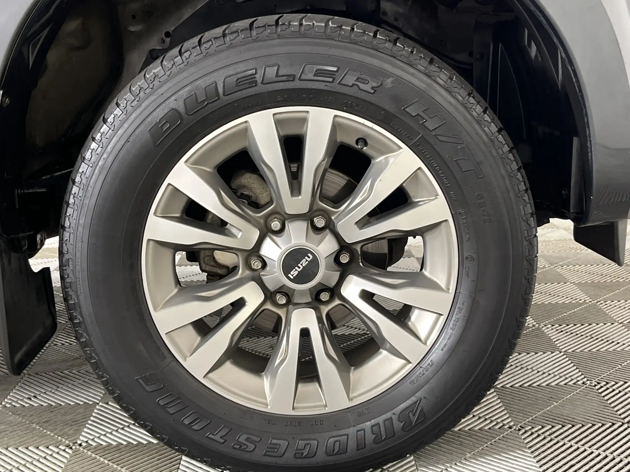 Isuzu D-MAX