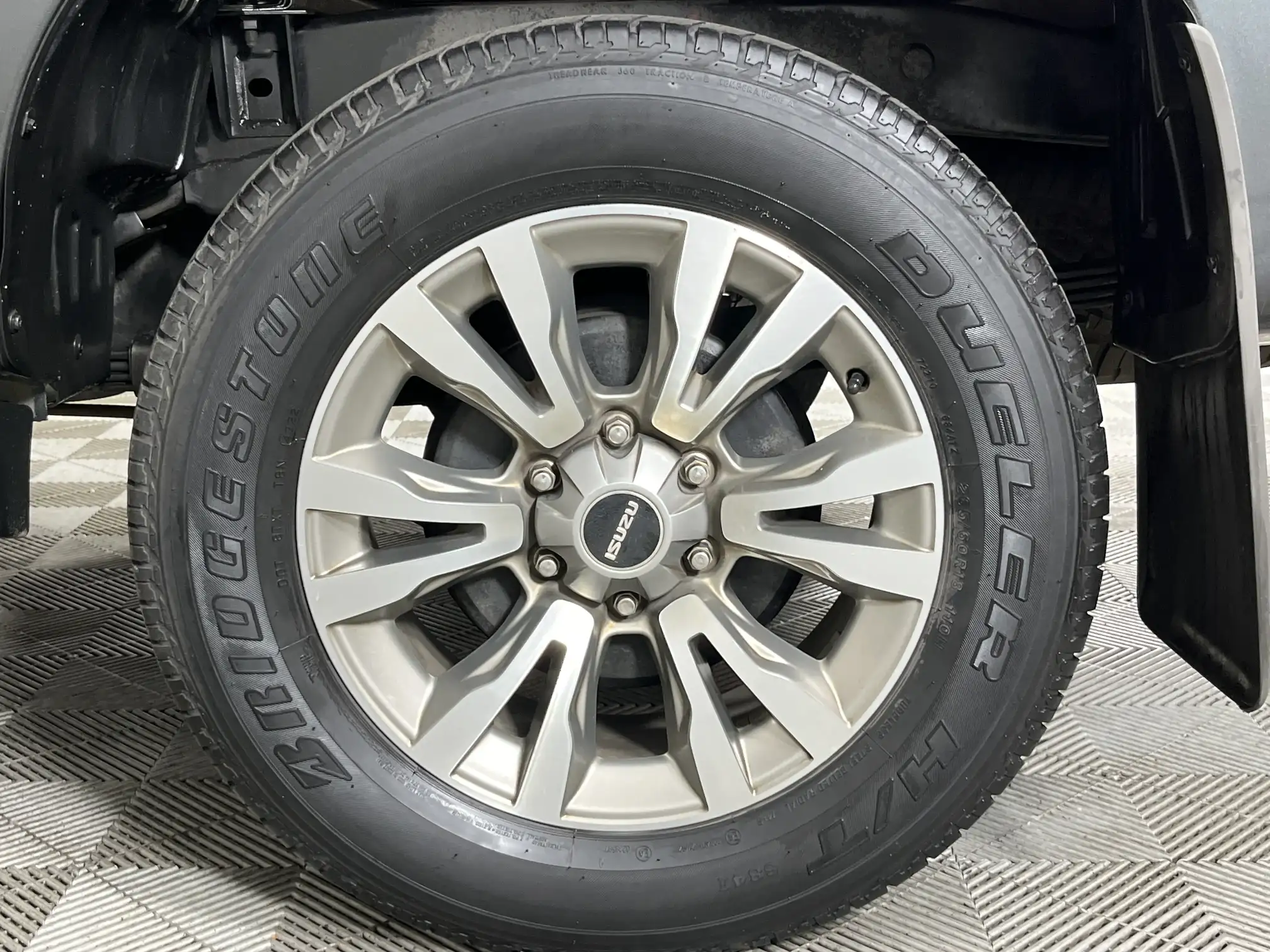 Isuzu D-MAX