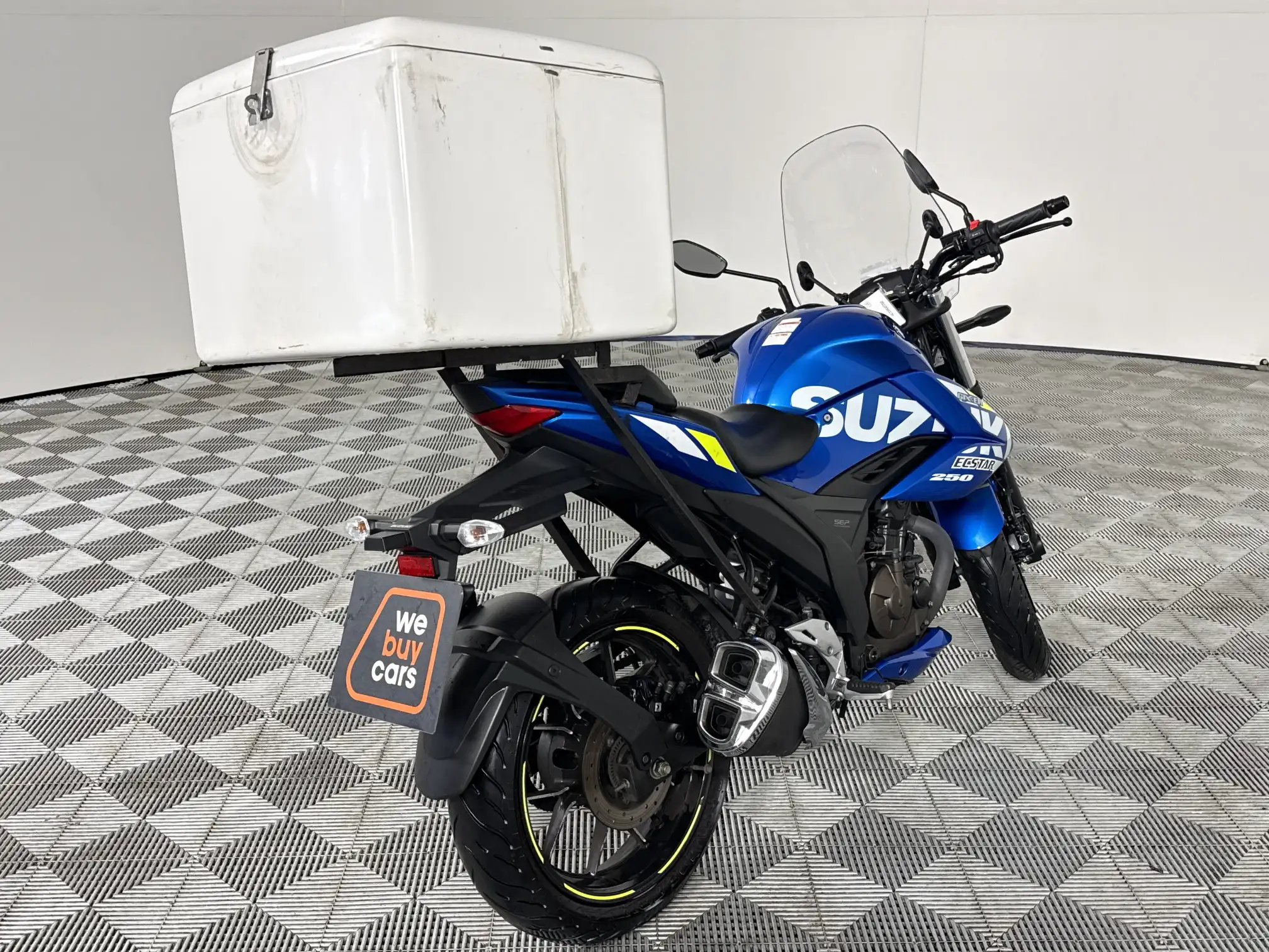 Suzuki GSX